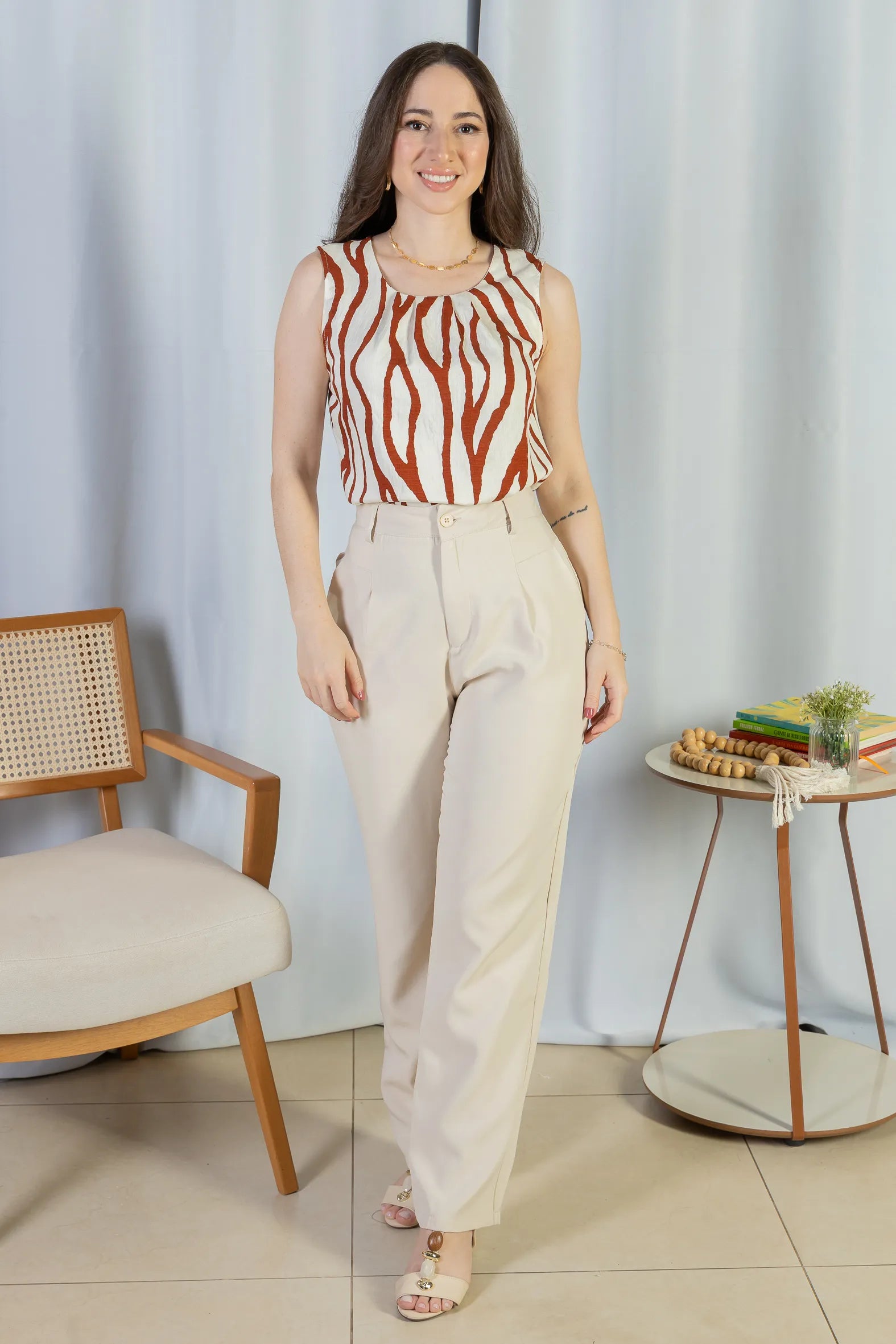 Regata Pregas Colo Visco Brise Valquíria Estampada Vermelha