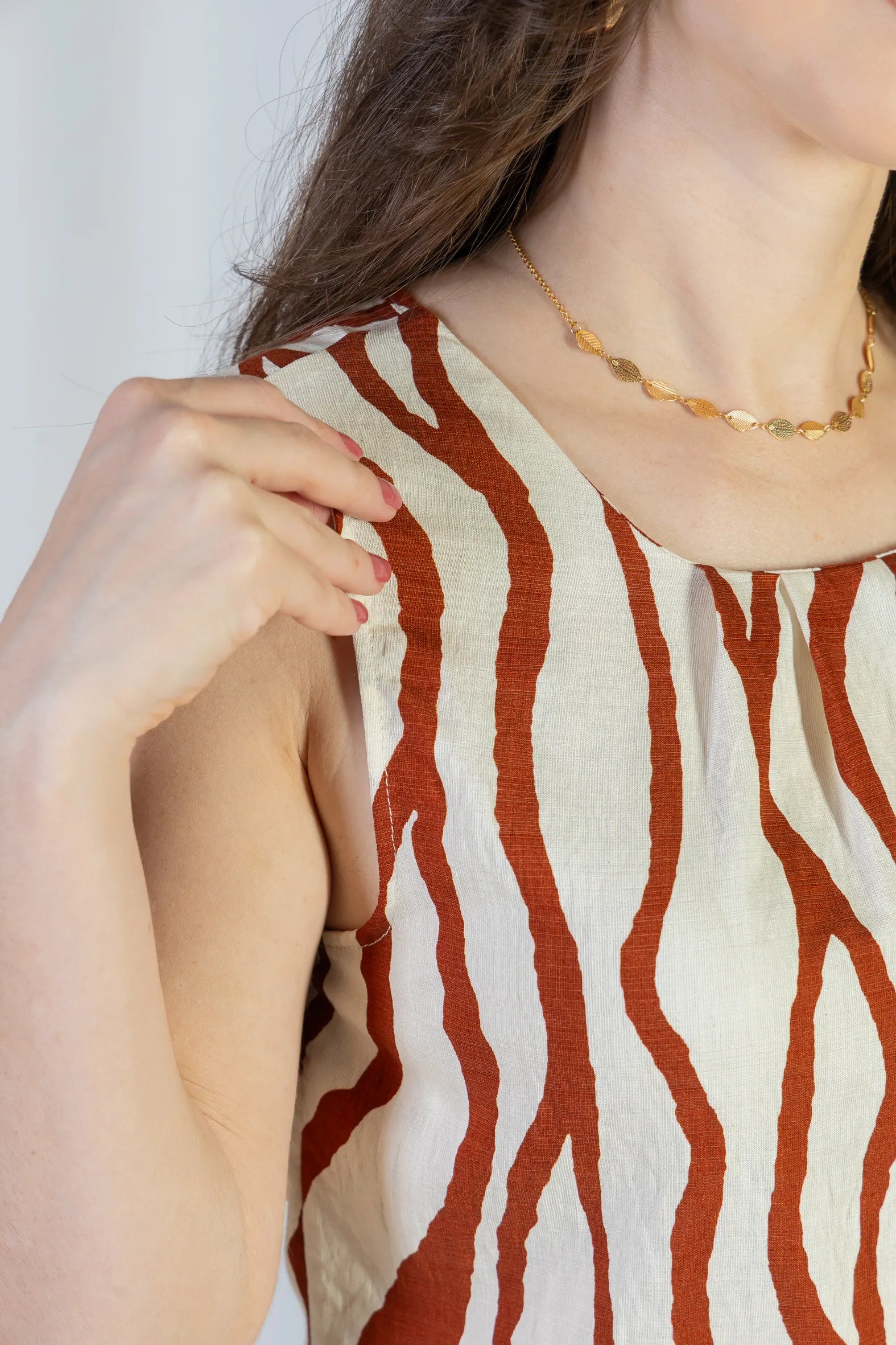 Regata Pregas Colo Visco Brise Valquíria Estampada Vermelha