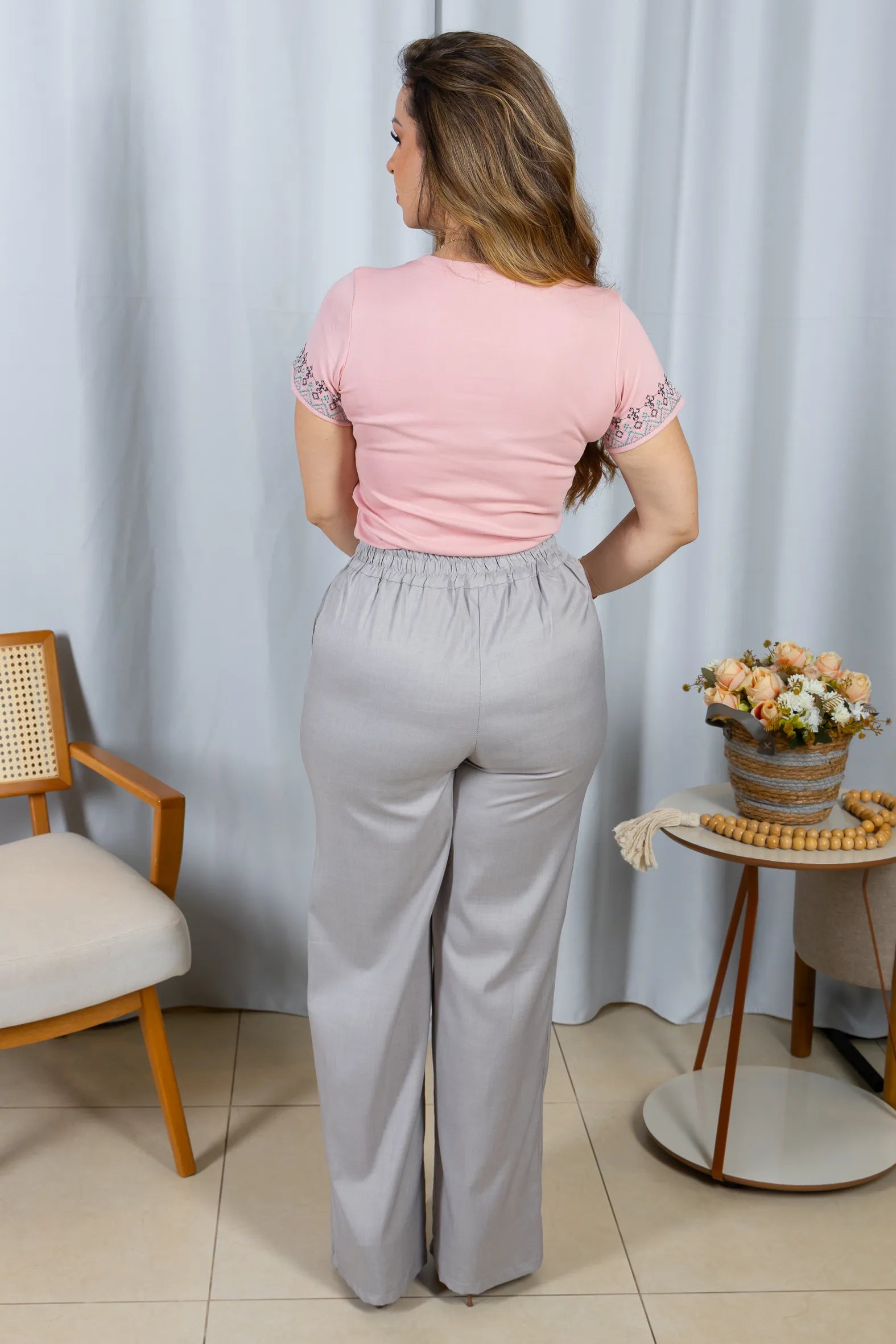 Blusa Manga Curta Cotton Lycra Detalhes Bordados Marina Rosa