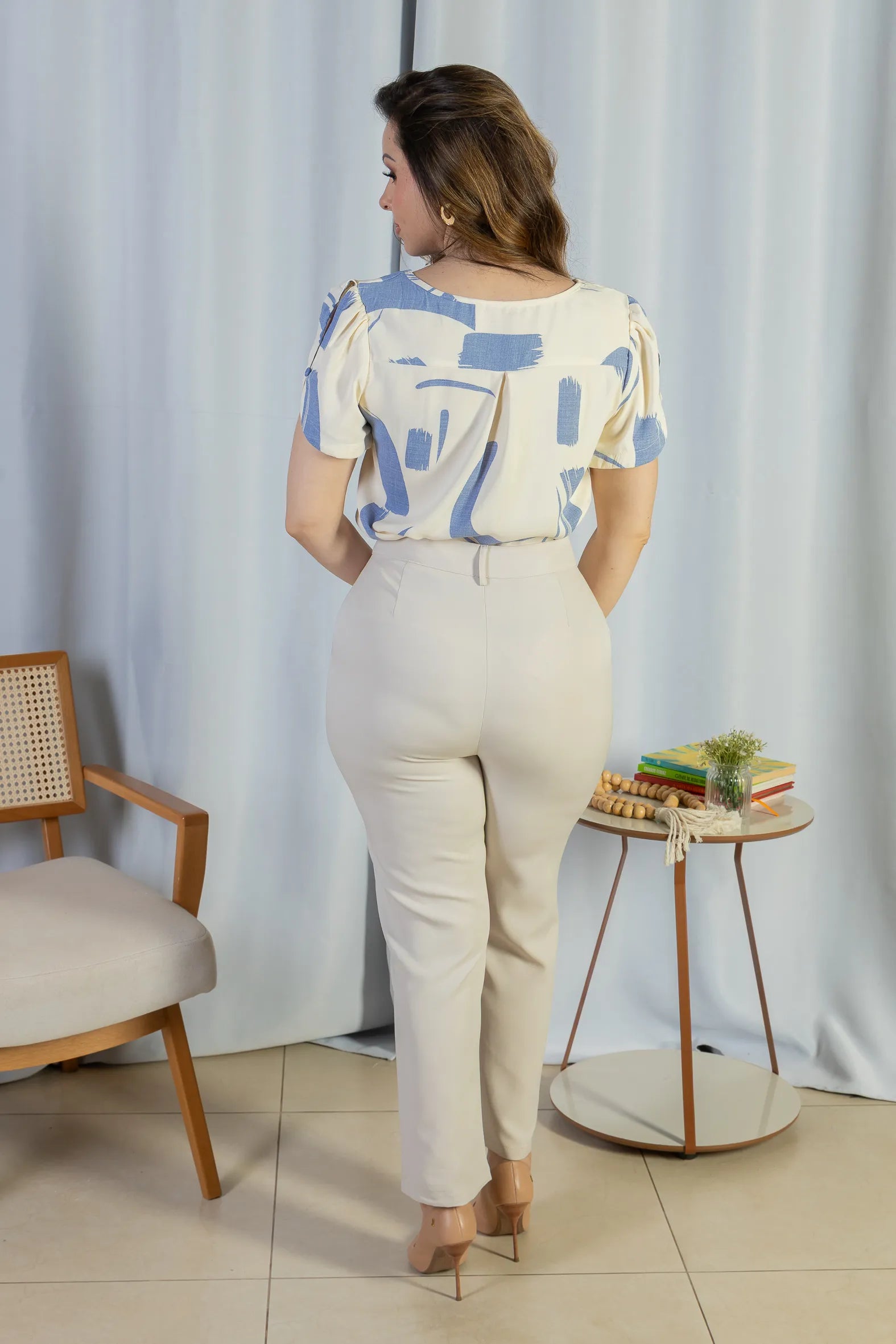 Blusa Manga Curta Crepe Classic Alessandra Estampada Azul