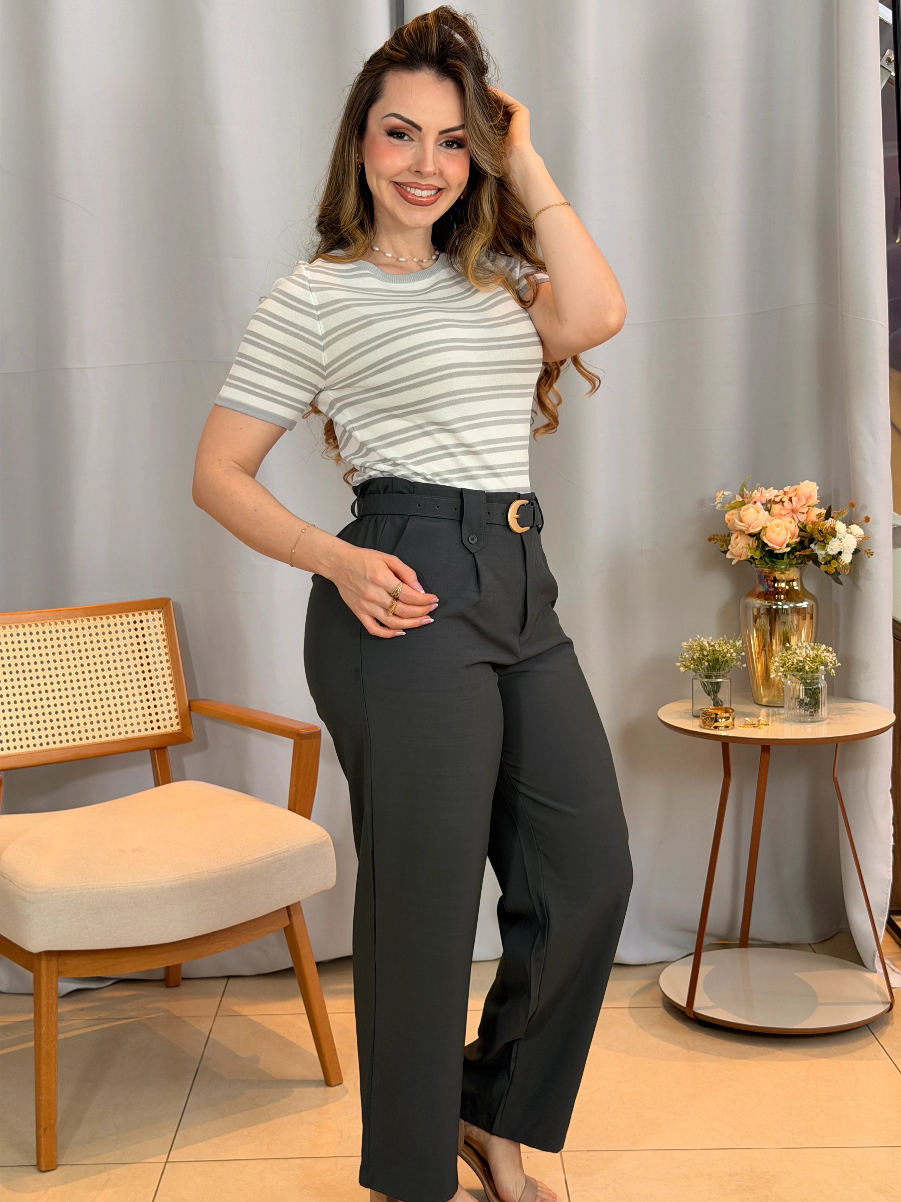 Conjunto: Blusa Iris Cinza + Calça Magda Grafite