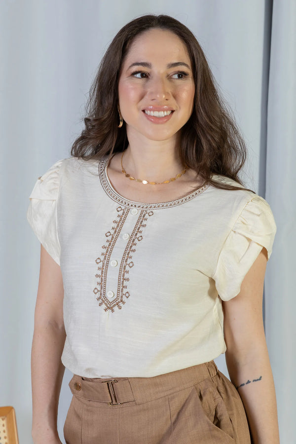 Blusa Manga Curta Transpassada Detalhe Botão Visco Soft Vanessa Creme