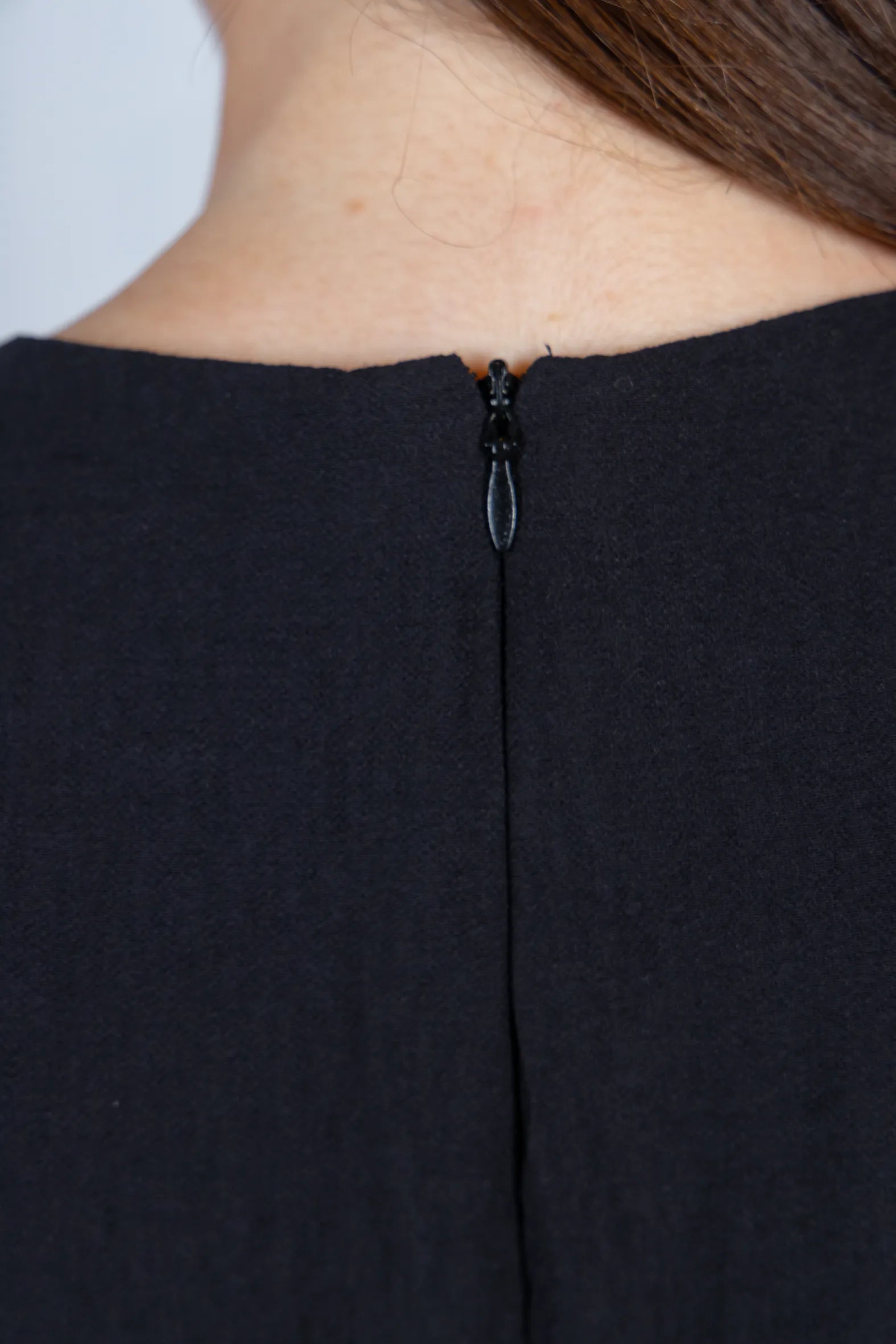 Macacão Pantalona Visco Urban Alfaiataria Nara Preto