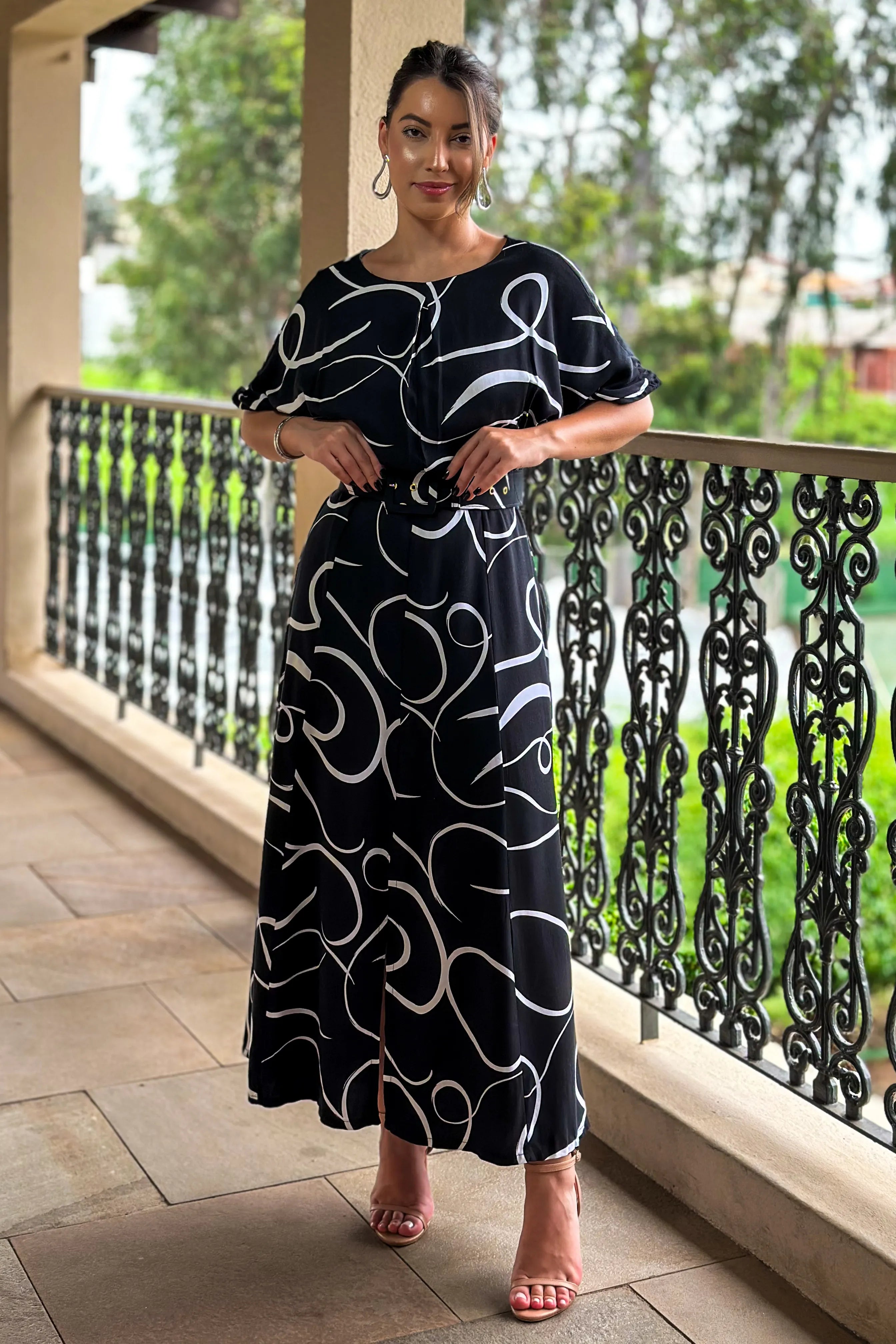 Vestido Midi Com Cinto Encapado Paola Estampado Preto