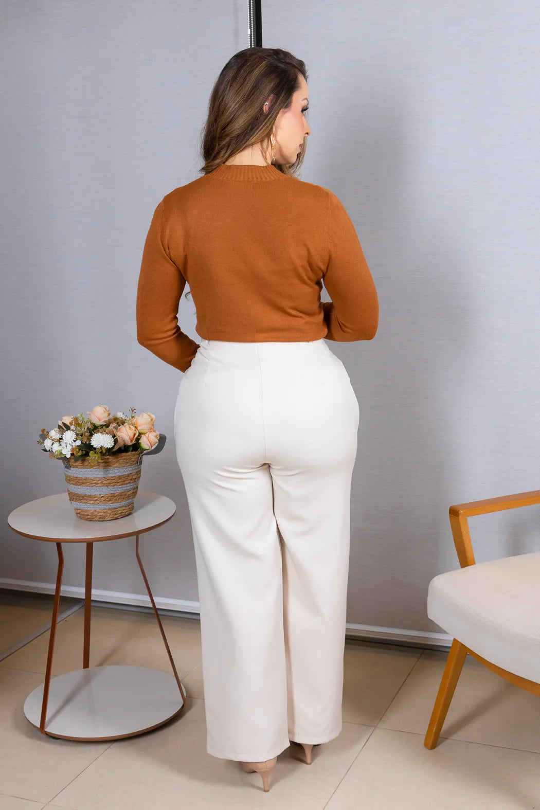 Tricot Manga Longa Meia Gola em Modal Gabriela Caramelo