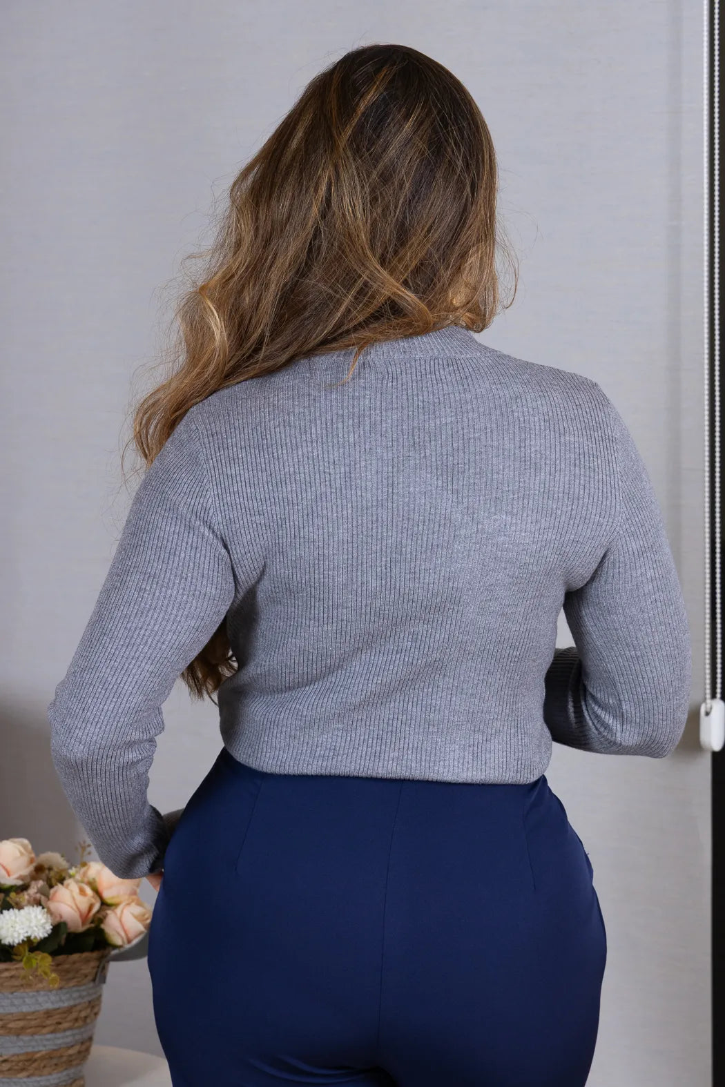 Tricot Manga Longa Meia Gola em Modal Canelado Isadora CInza