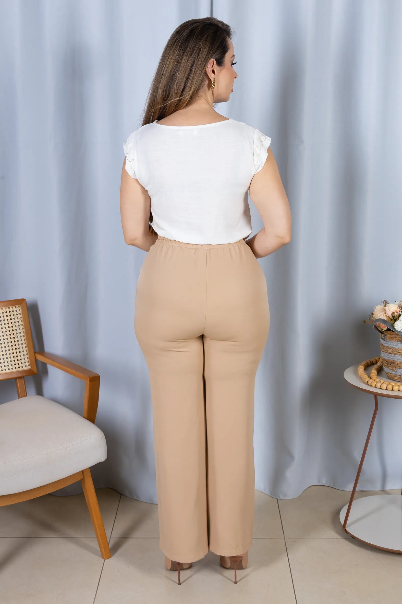 Blusa Regata Algodão Linho Detalhe Trançado com Pedraria Pietra Off White