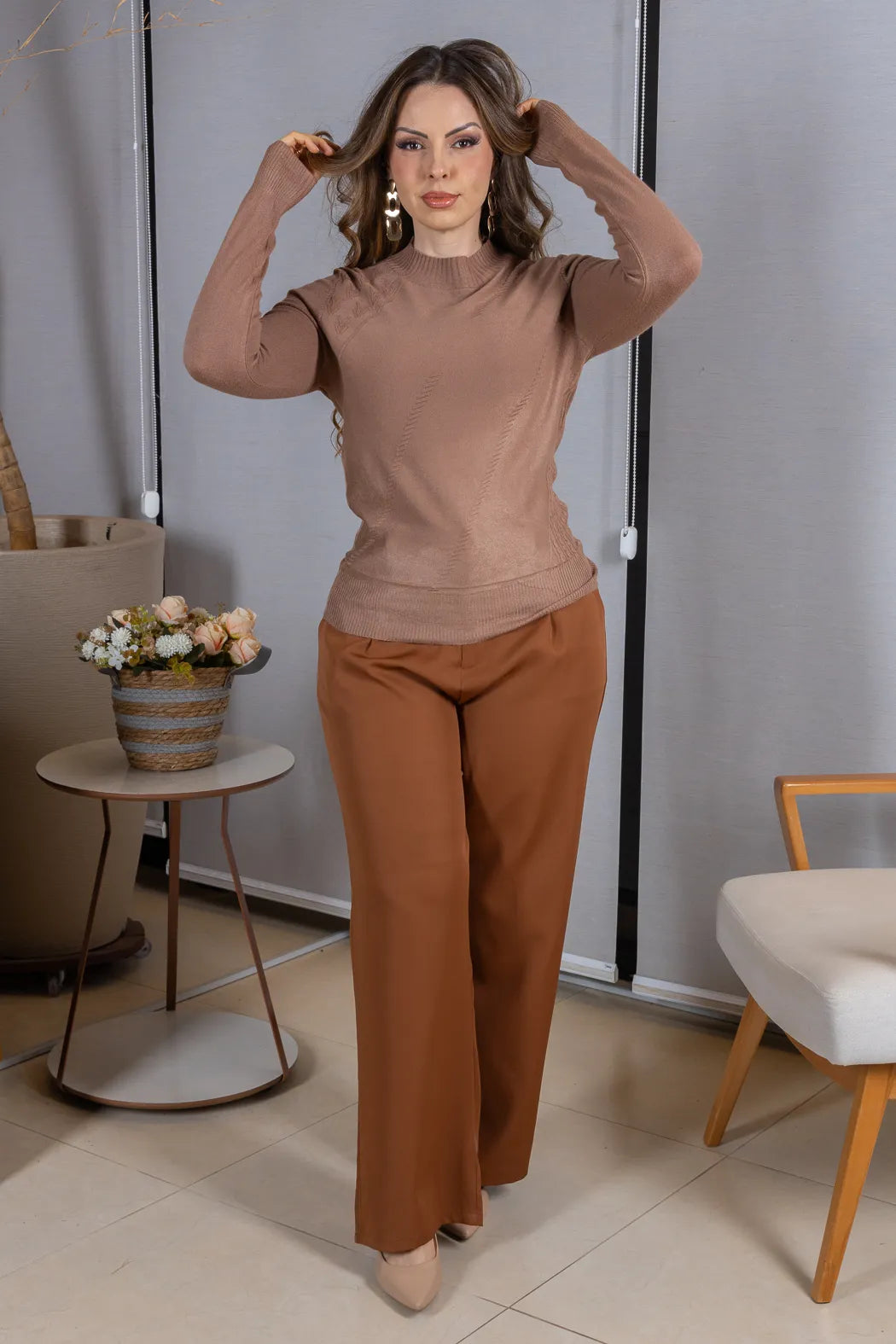 Tricot Manga Longa Meia Gola em Modal Gabriela Marrom Claro