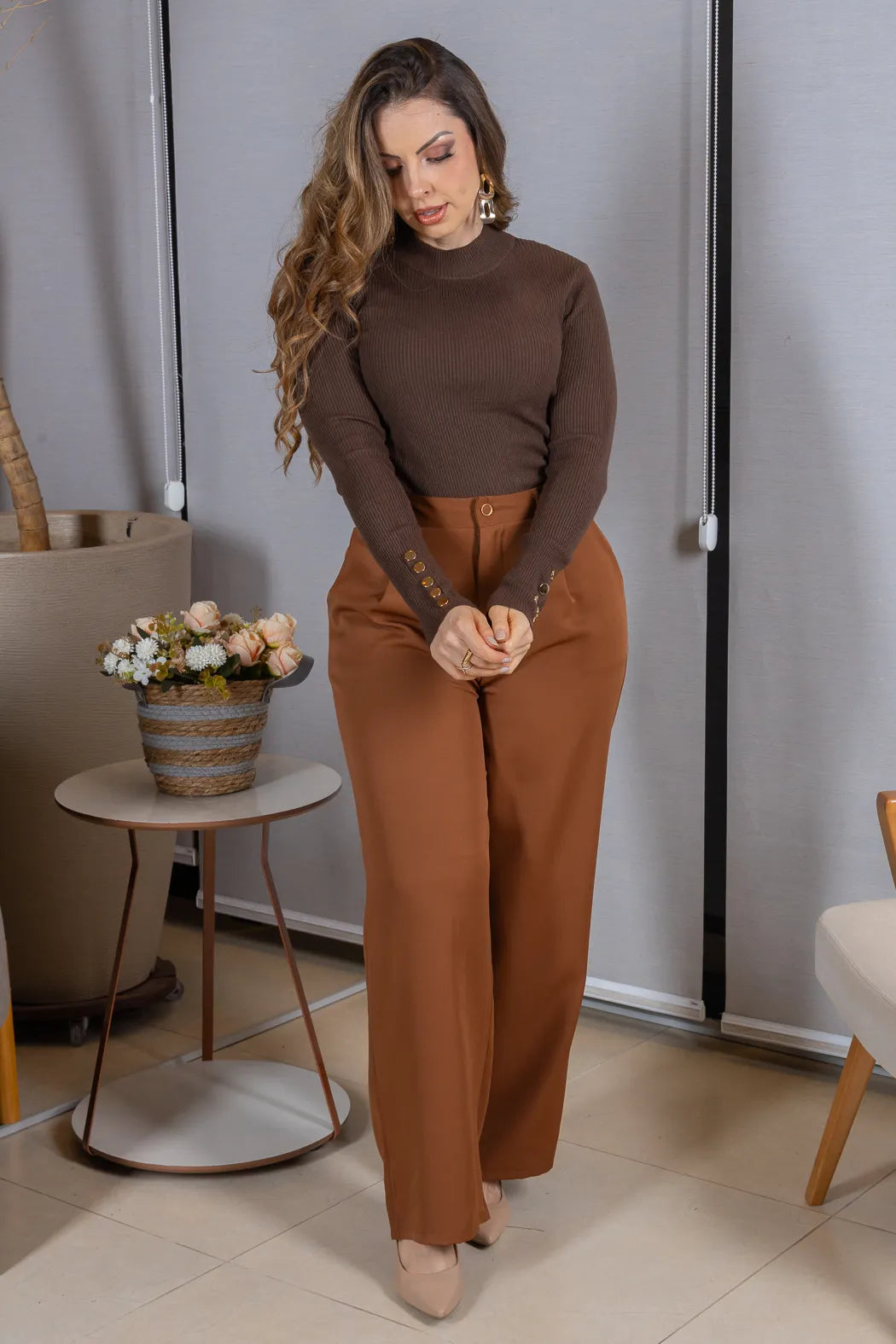 Tricot Manga Longa Meia Gola em Modal Canelado Isadora Marrom
