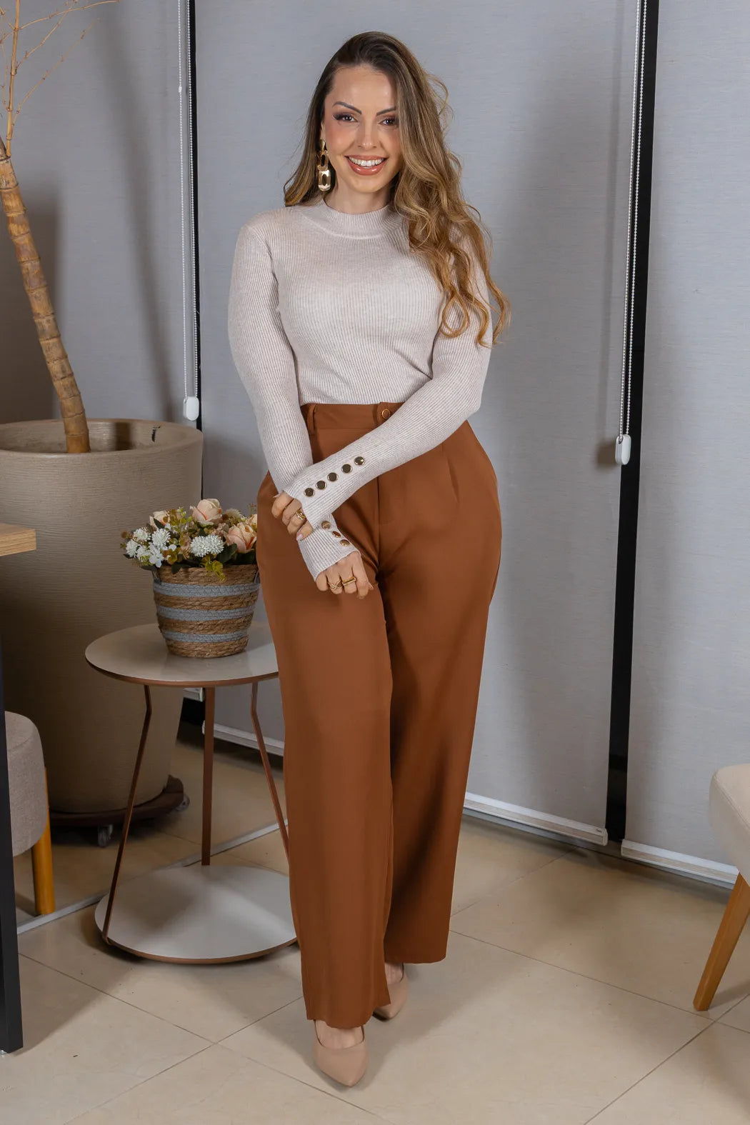 Tricot Manga Longa Meia Gola em Modal Canelado Isadora Caqui