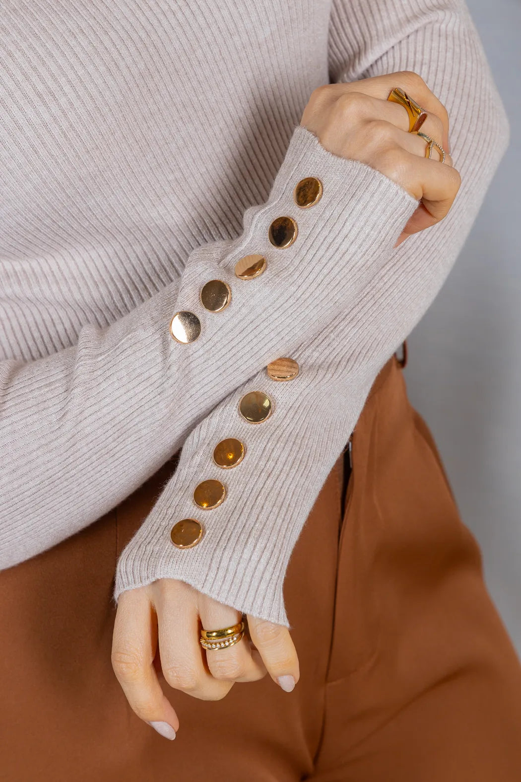 Tricot Manga Longa Meia Gola em Modal Canelado Isadora Caqui