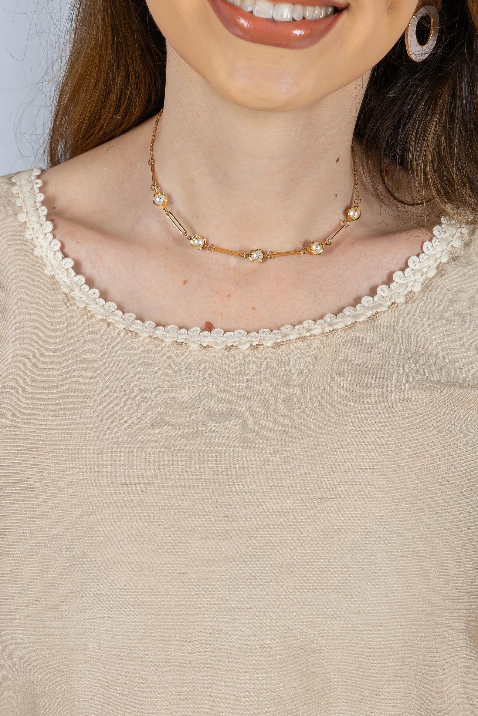 Regata Detalhe Acabamento Bordado Visco Brise Selma Bege