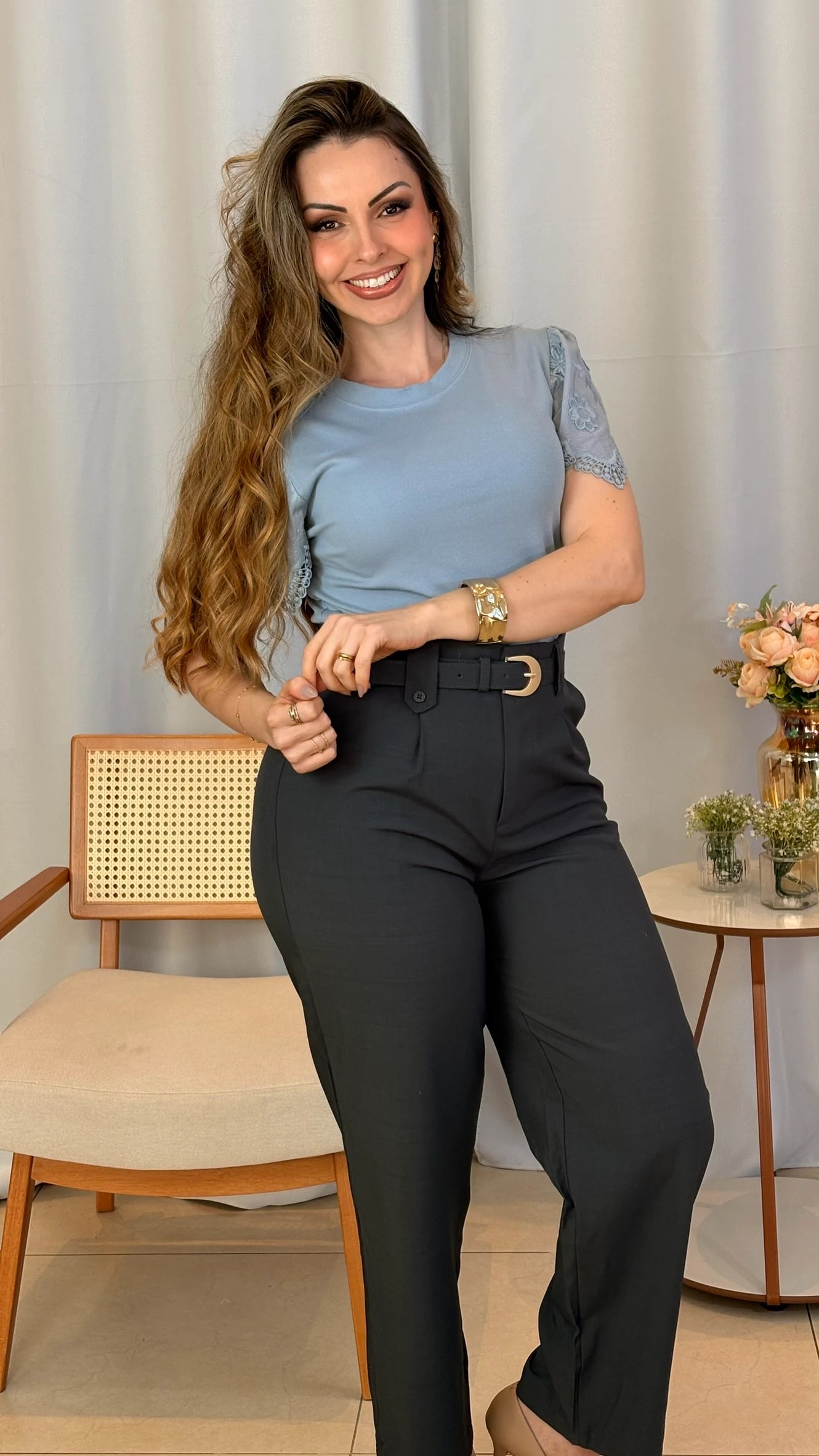 Conjunto: Blusa Aline Azul + Calça Magda Grafite