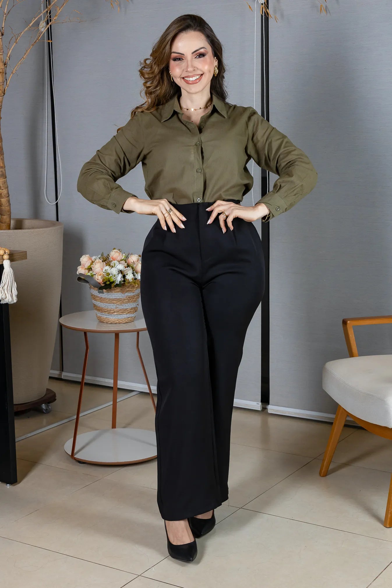 Camisa Manga Longa em Visco Rustic com Botões Jordana Verde