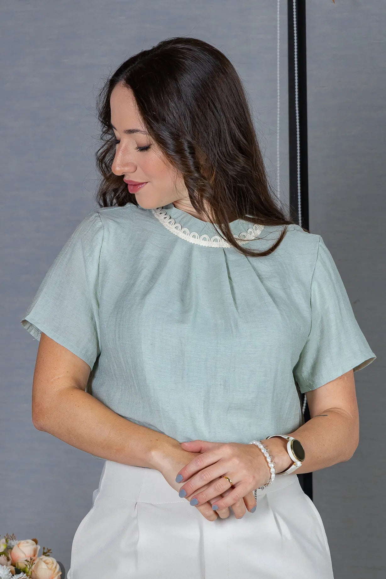 Blusa Manga Curta Visco Eco Blend com Gola Bordada Dandara Verde