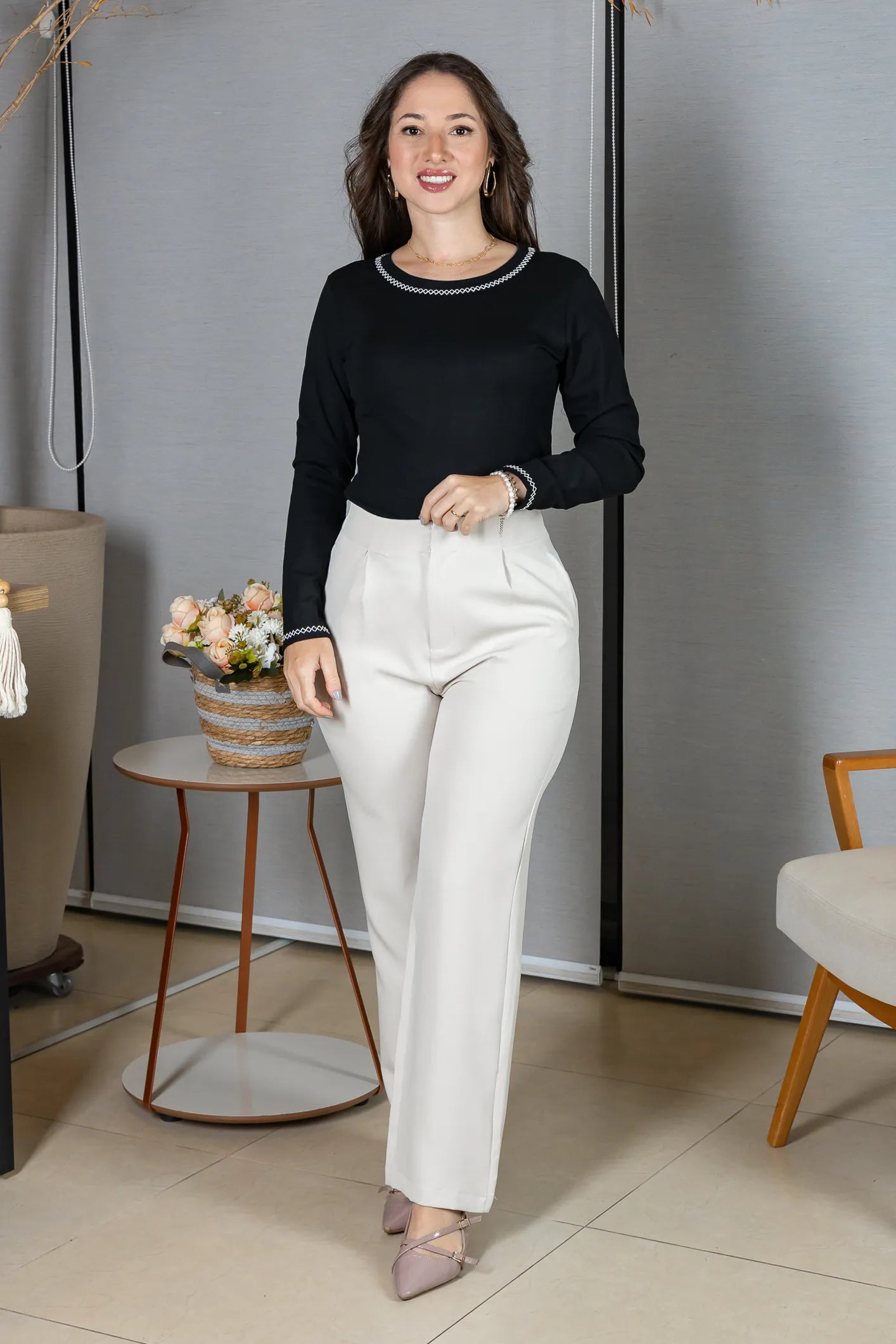 Blusa Manga Longa em Viscolycra com Ponto Contrastante Lina Preta