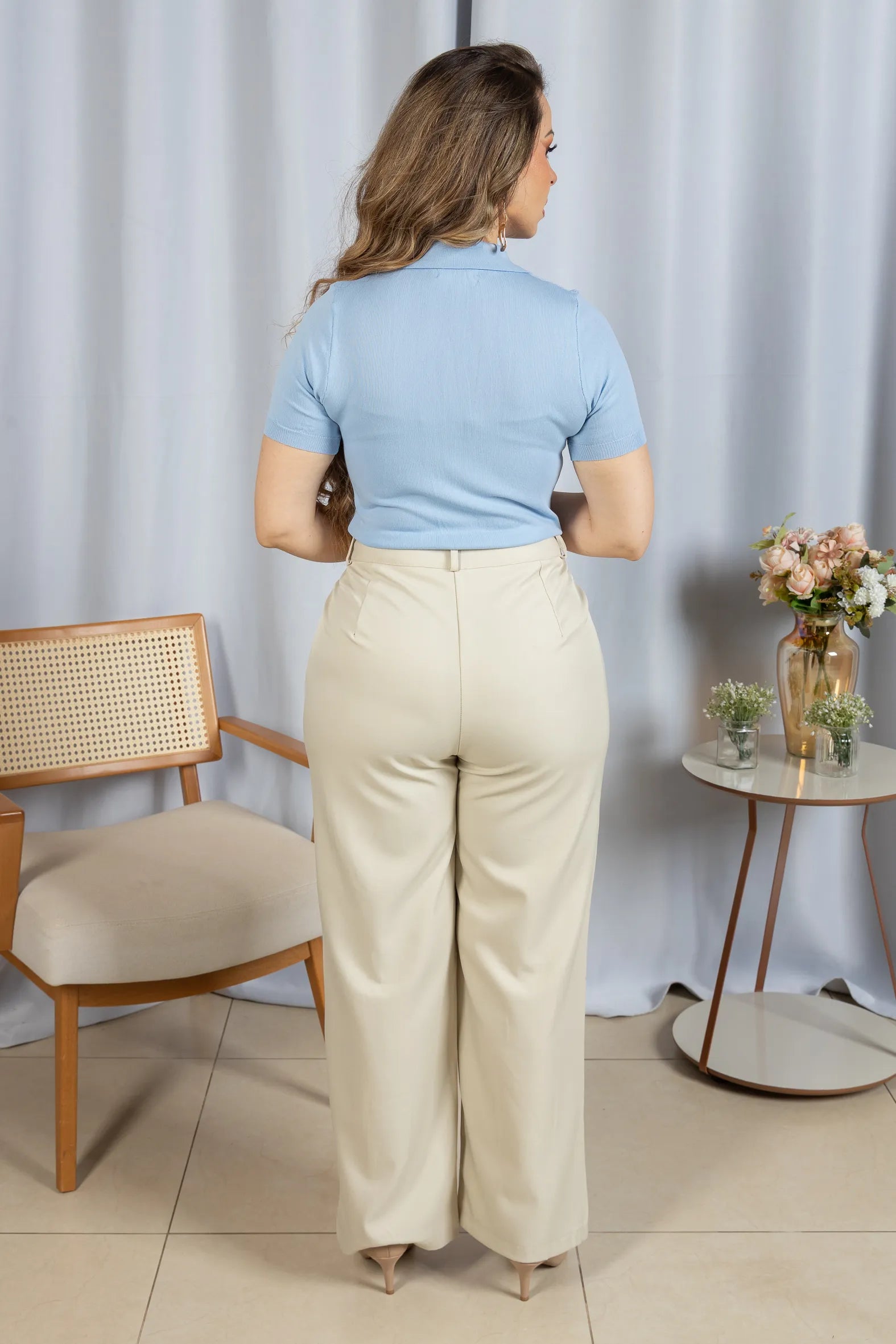 Blusa em Modal Gola Camisa com Aplicação de Strass Tamires Azul