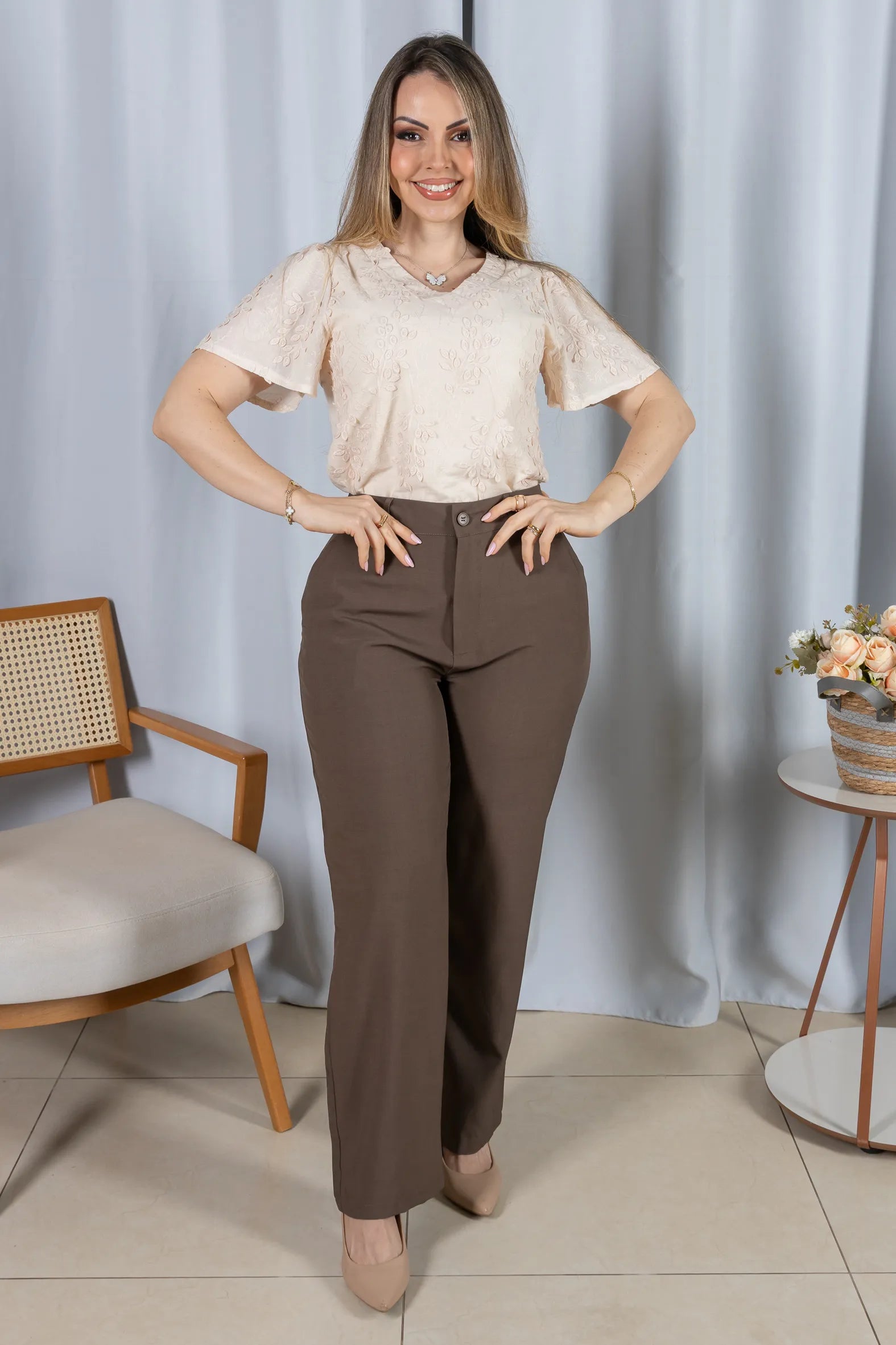 Blusa Laise Leve e Respirável Natália Creme