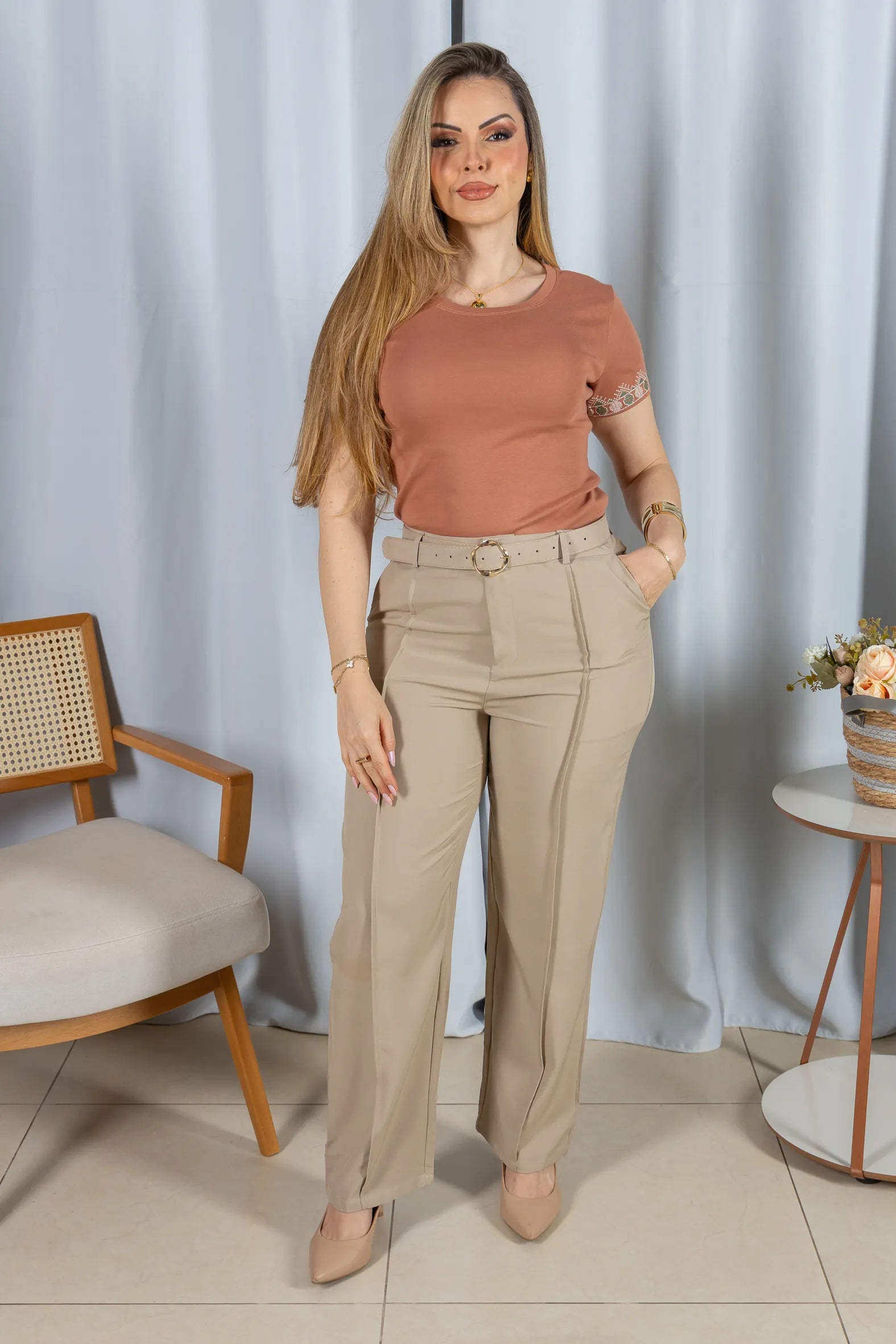 Blusa Cotton Lycra com Bordado Delicado Mariana Rosê