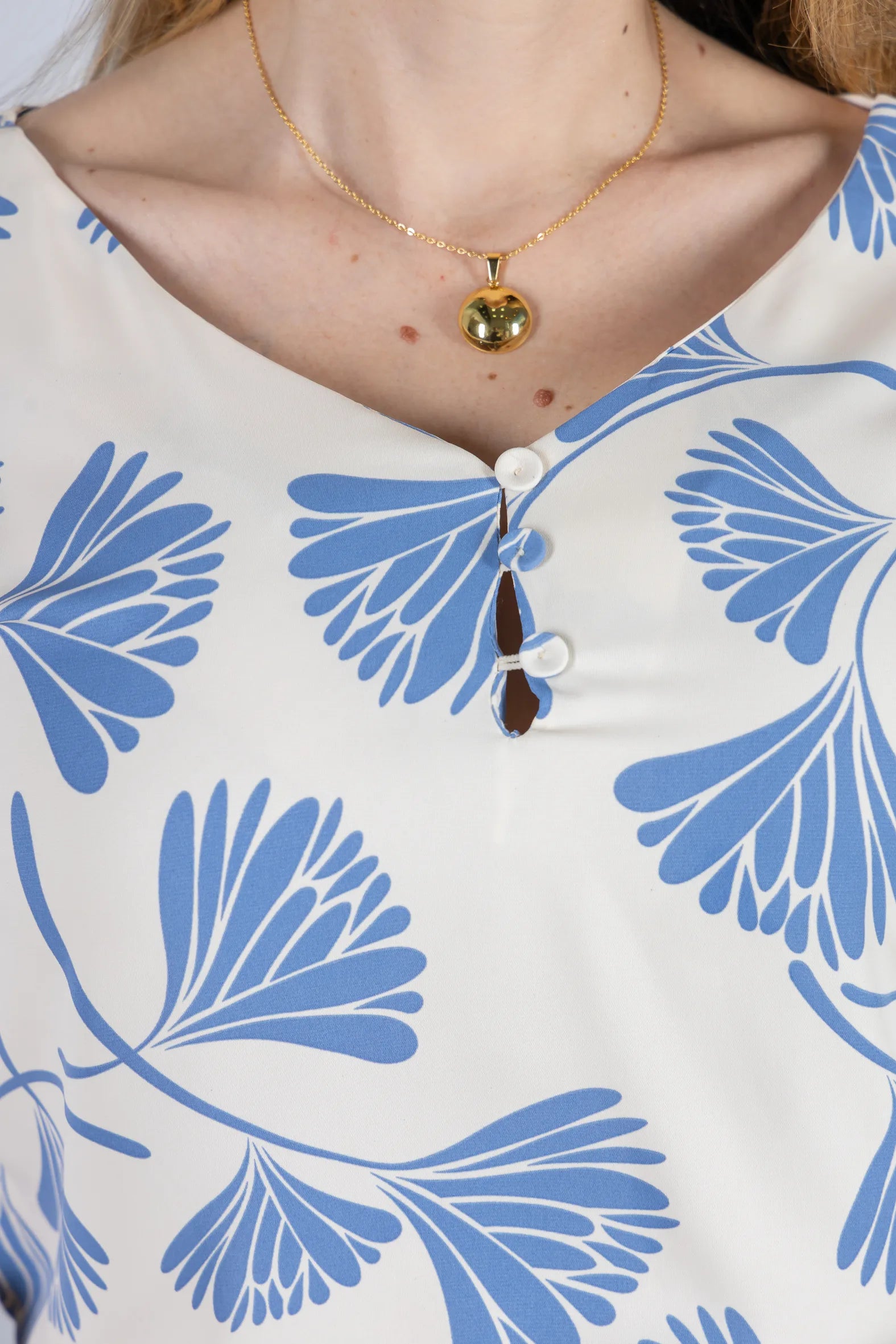 Blusa Crepe Classic que Não Amassa Cassandra Azul