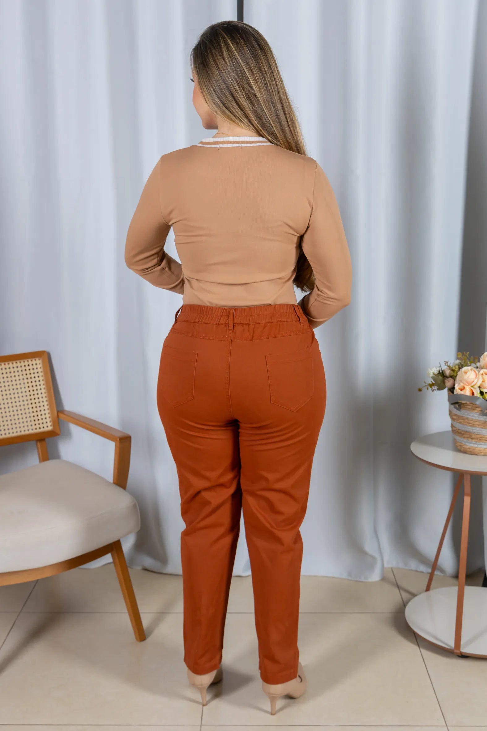 Blusa Manga Longa Confortável Daniela Caramelo