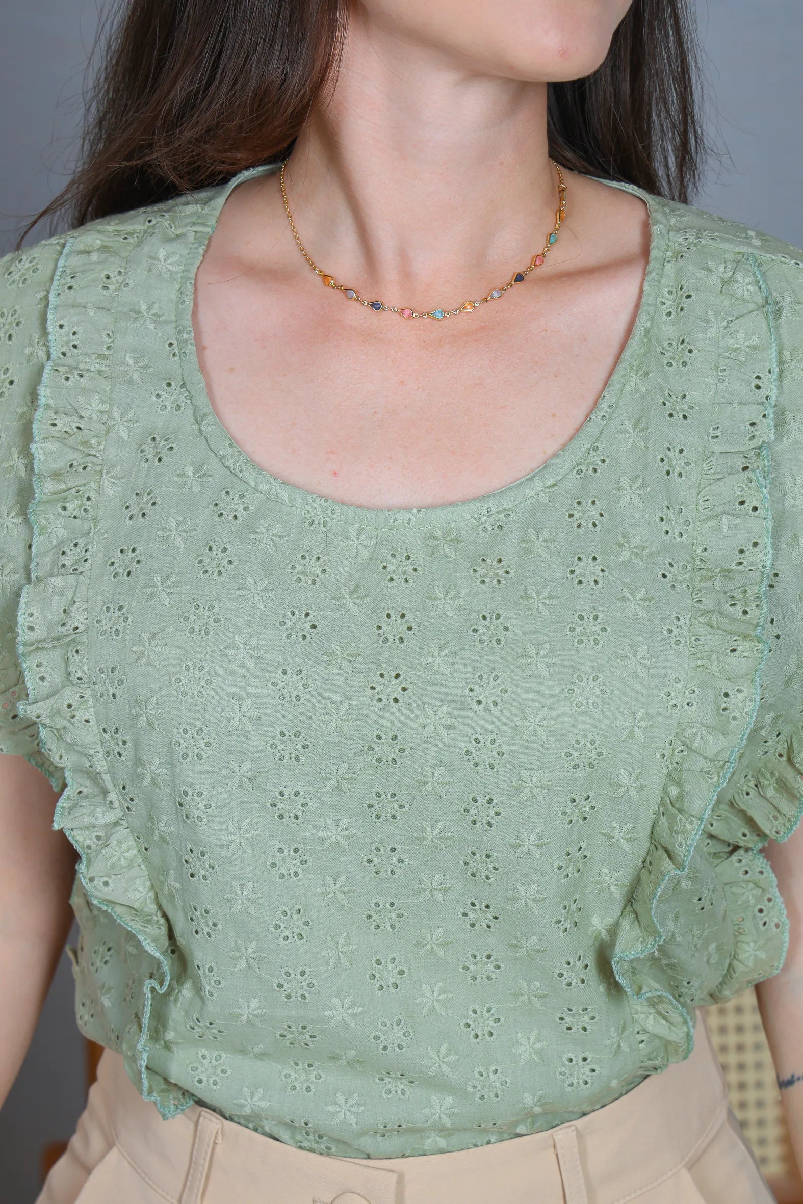 Blusa Manga Curta em Cotton Laise Detalhes Babados Marta Verde