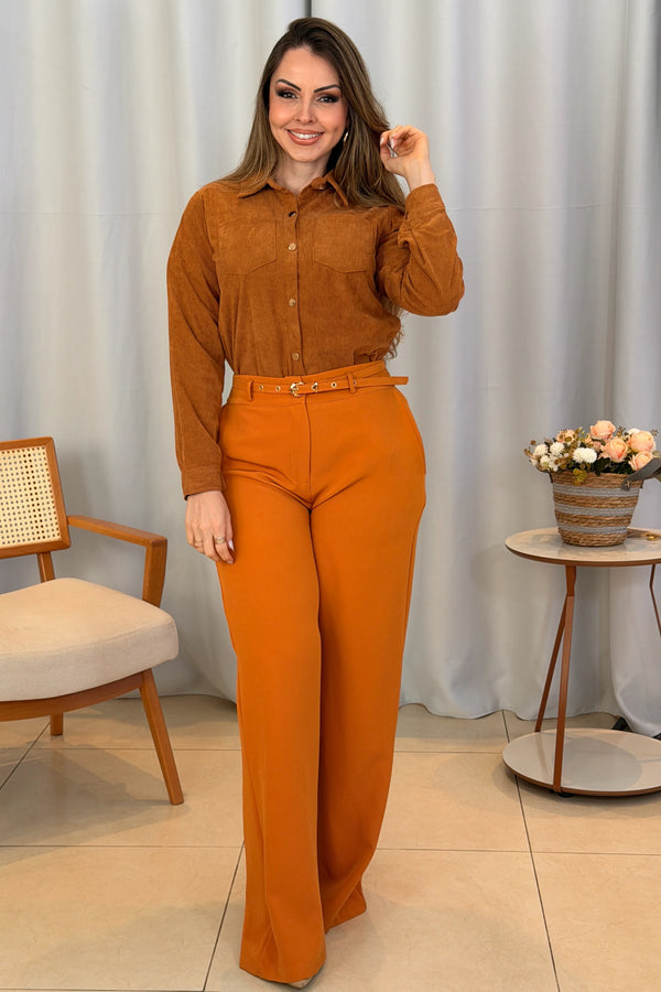 Conjunto: Jaqueta Cotelê Zoey Caramelo + Calça Pantalona Luiza Mostarda