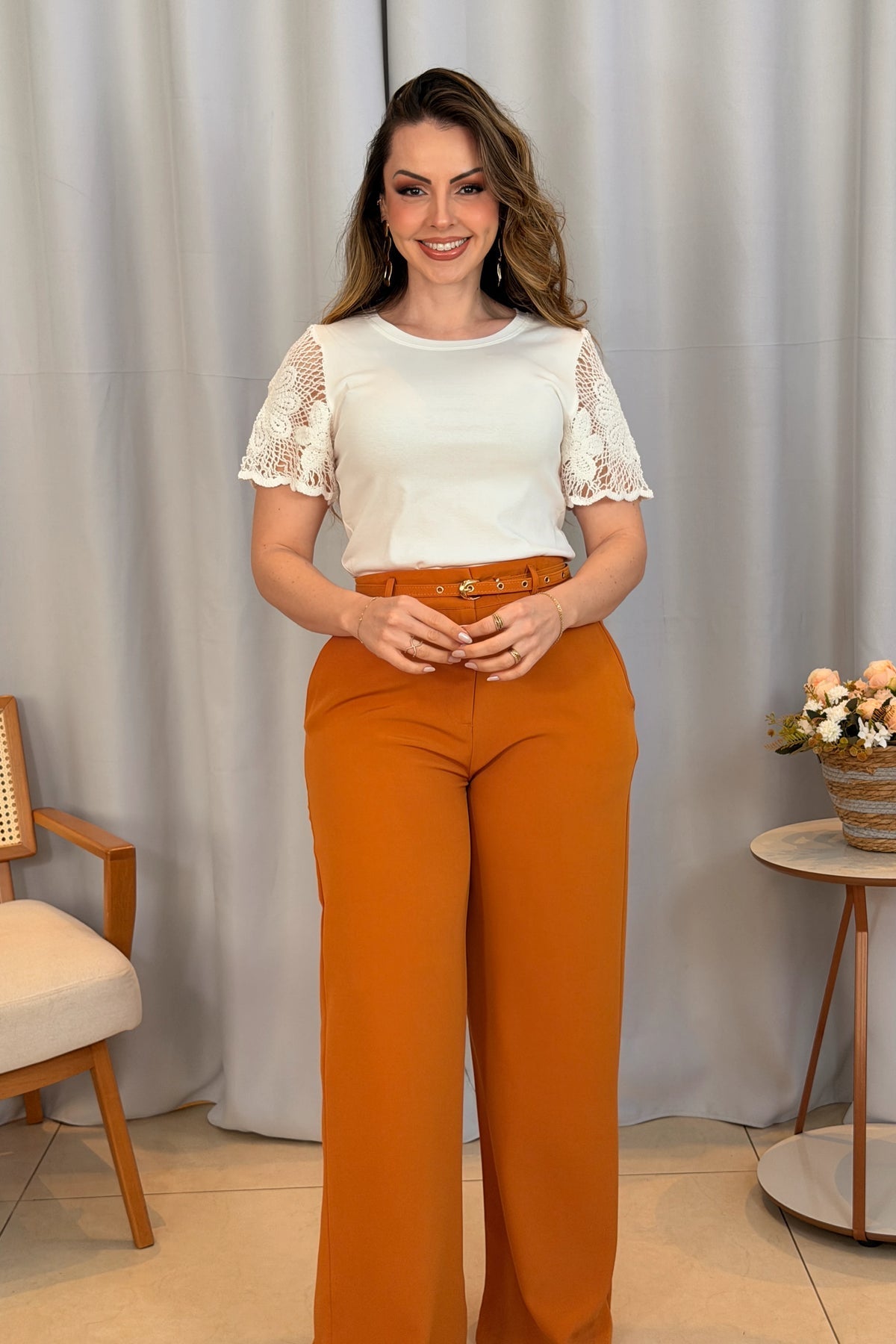 Conjunto Gisele Branca com Luiza Mostarda - imagem ajustada 2:3