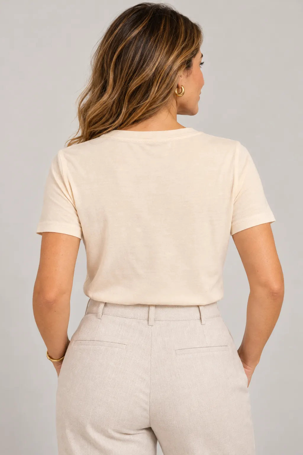 Blusa Manga Curta em Cotton Lycra com Detalhe de Botões no Colo Alícia Creme