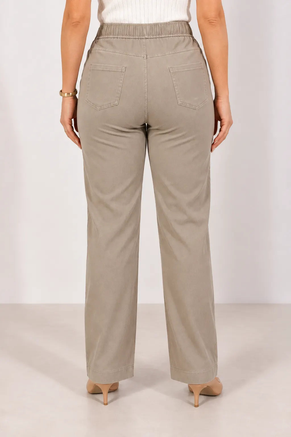 Calça Corte Reto em Chambray com Cós de Amarração Anita Caqui