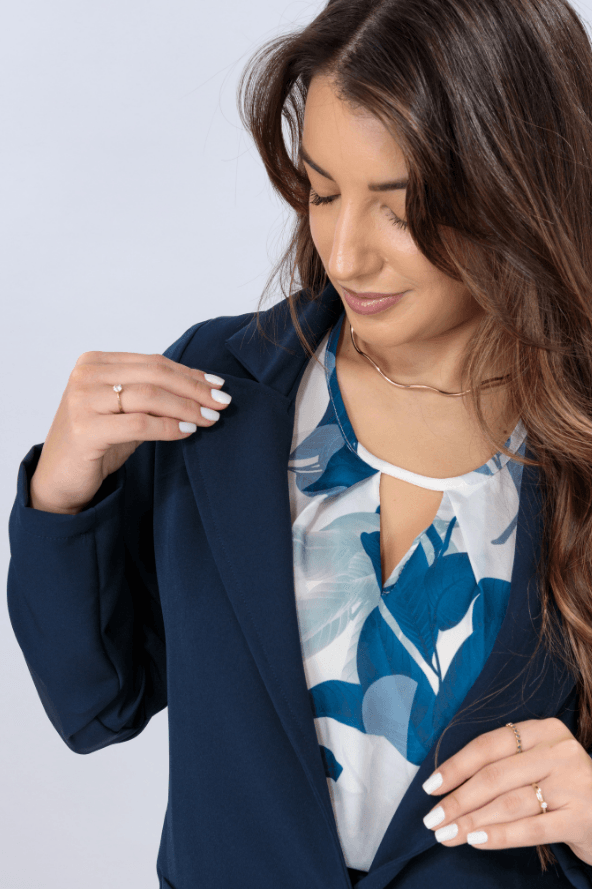 Blazer Alongado Detalhe Bolso Fake Betina Azul Marinho - imporium