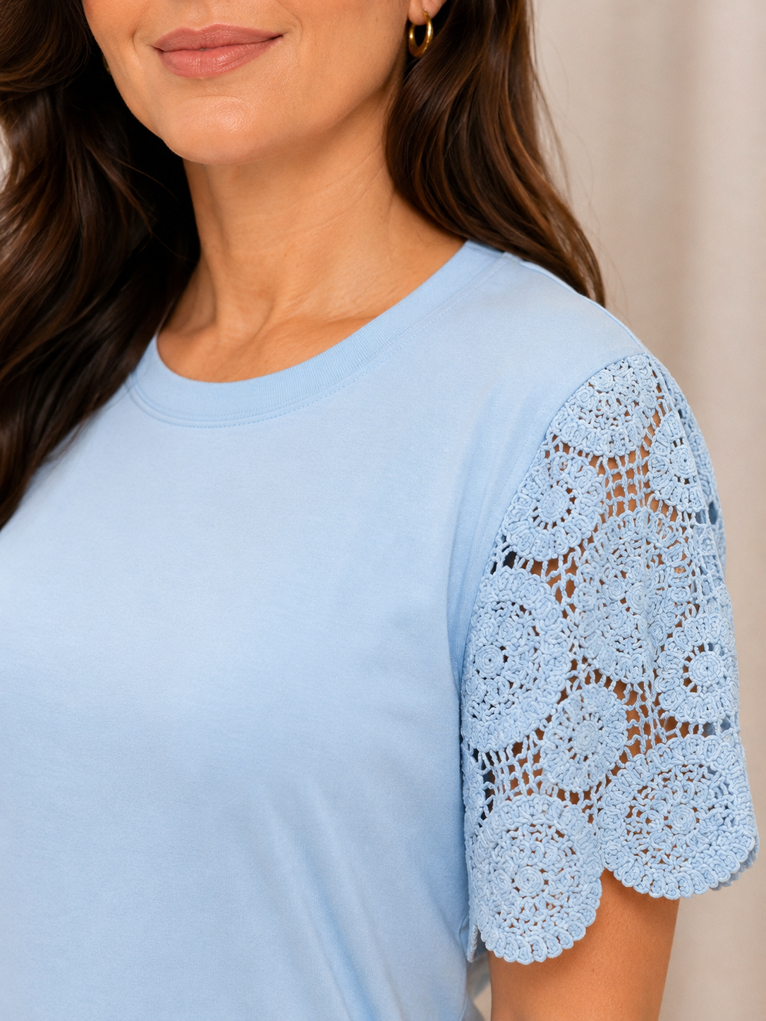 Blusa Confortável com Manga em Crochê Geisa Azul