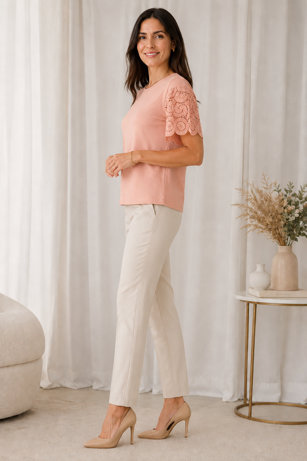 Blusa Confortável com Manga em Crochê Geisa Rosa