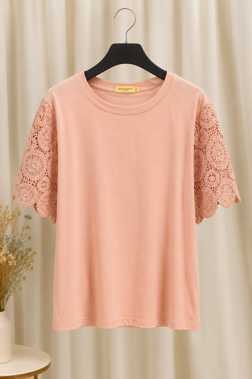 Blusa Confortável com Manga em Crochê Geisa Rosa