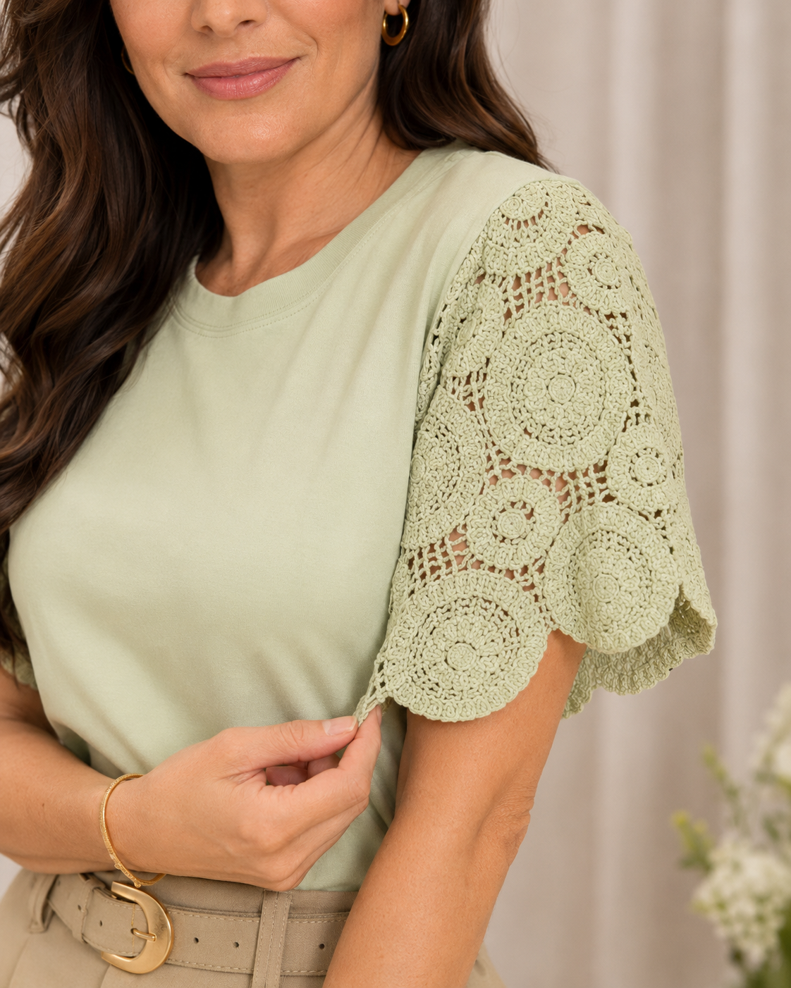 Blusa Confortável com Manga em Crochê Geisa Verde