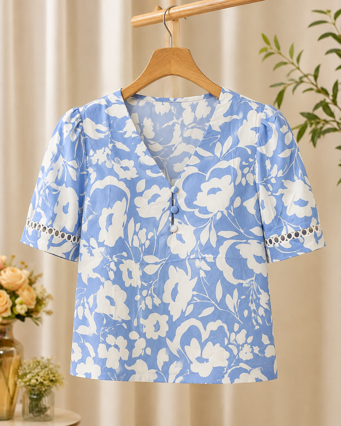 Blusa Crepe Classic Estampada com Entremeio Tauane Azul