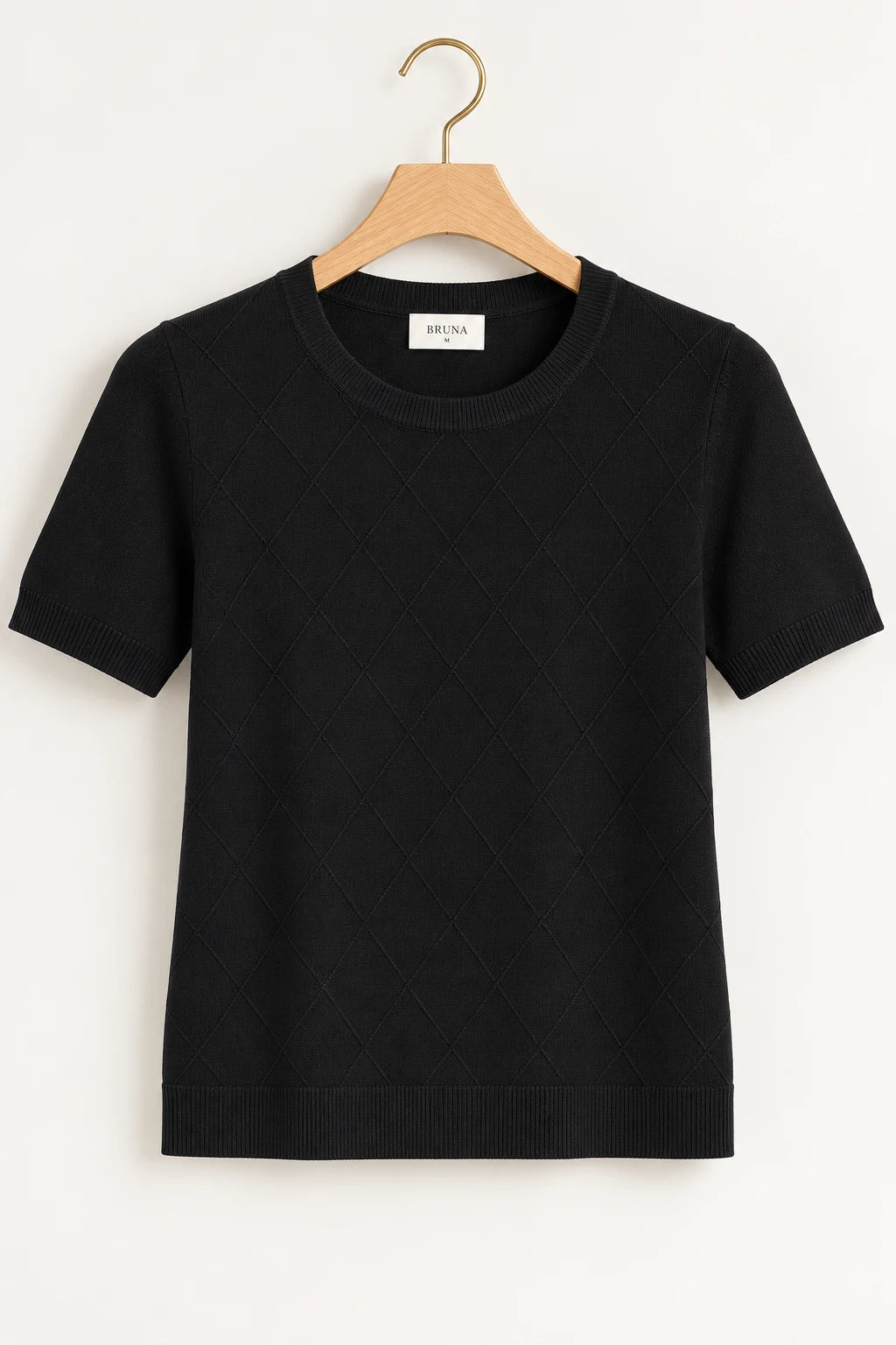 Blusa Manga Curta em Modal Bruna Preta