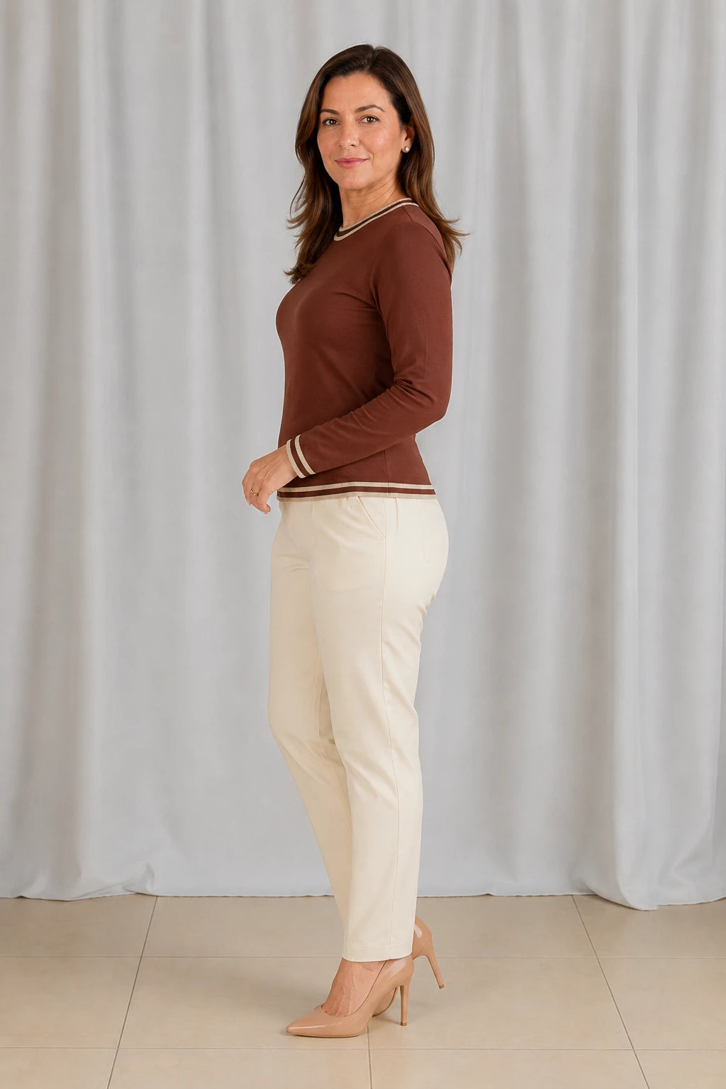 Blusa Manga Longa Confortável Daniela Marrom