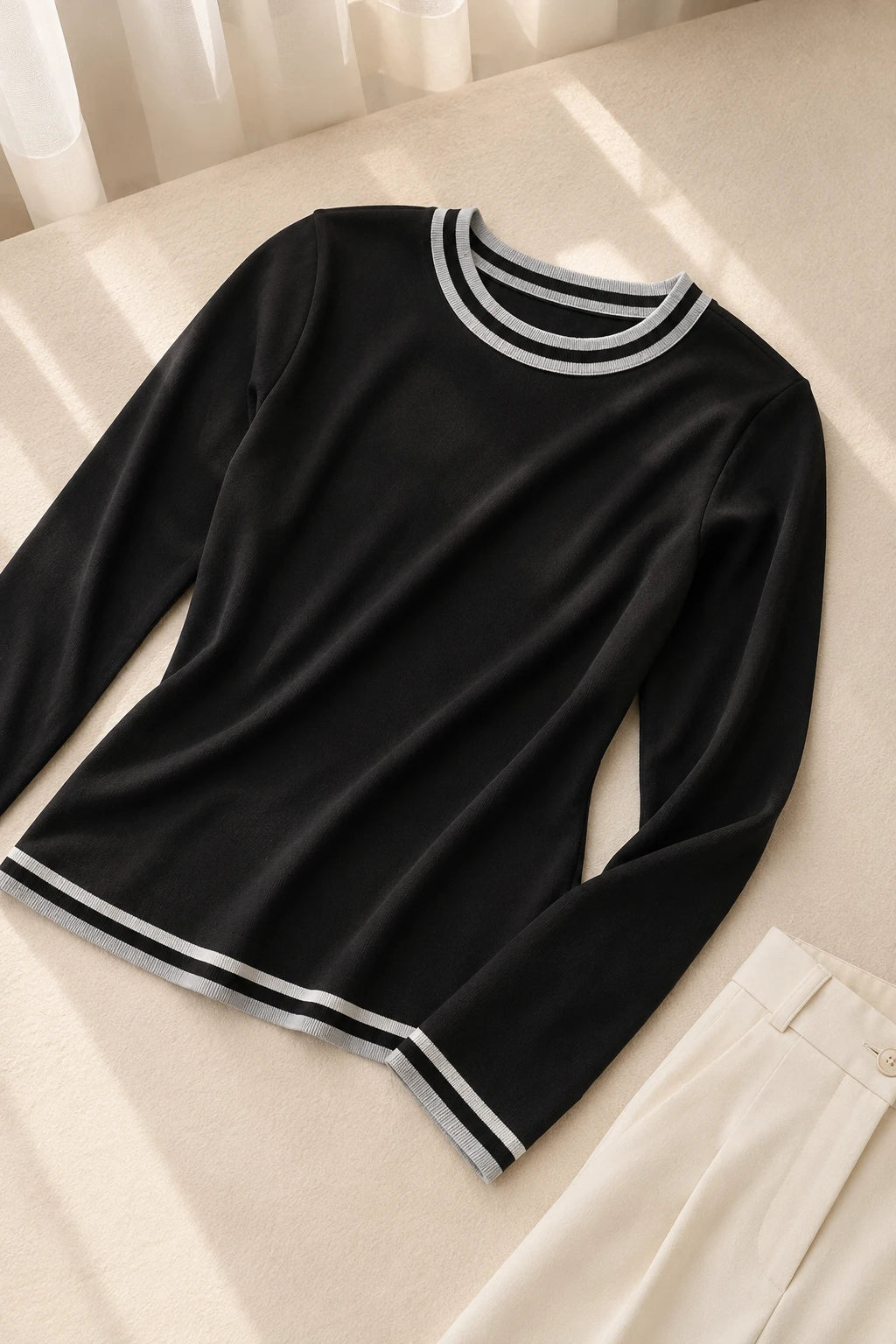 Blusa Manga Longa Confortável Daniela Preta
