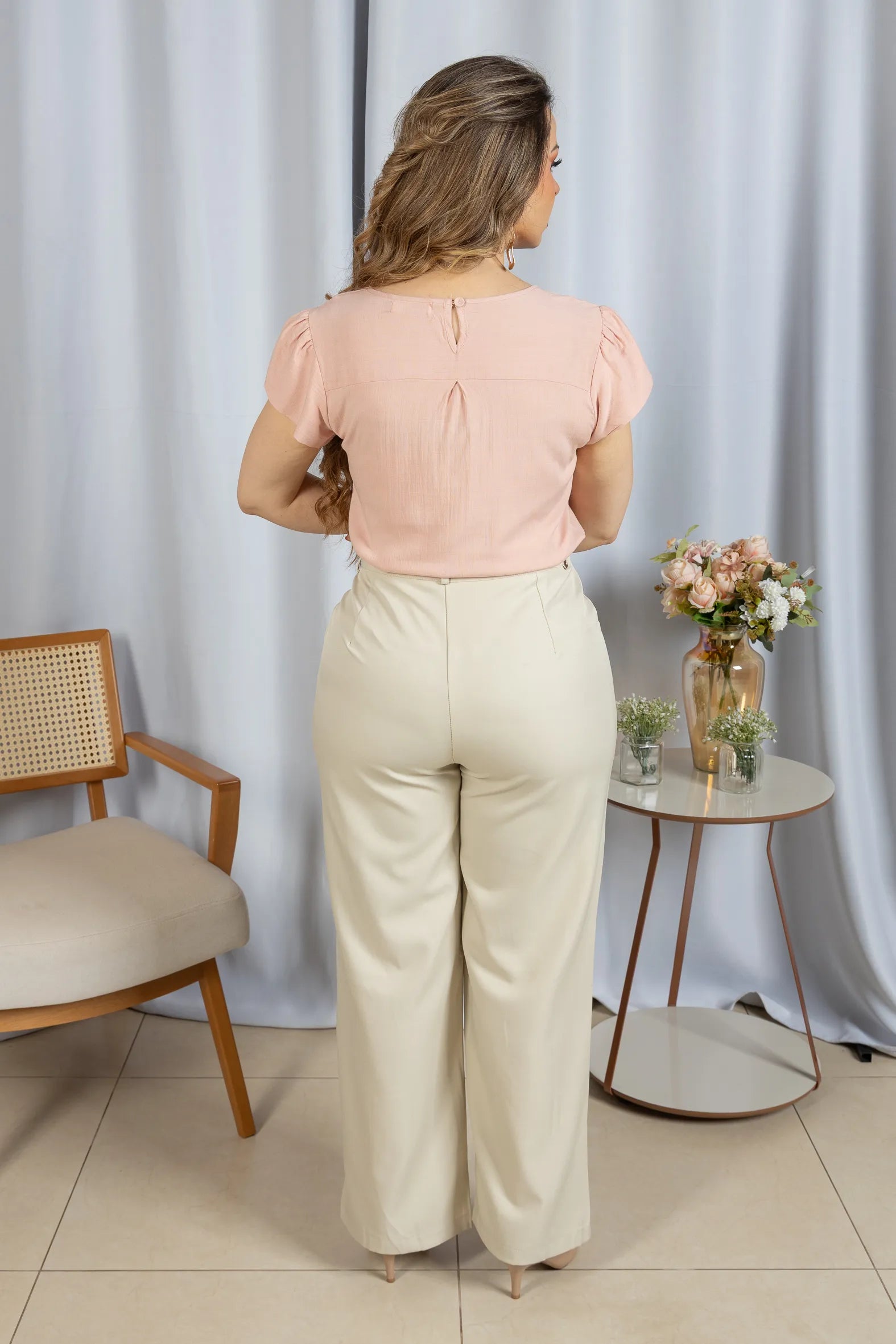 Blusa Manga Curta Transpassada Decote V Laiara Rosa - adicional 10