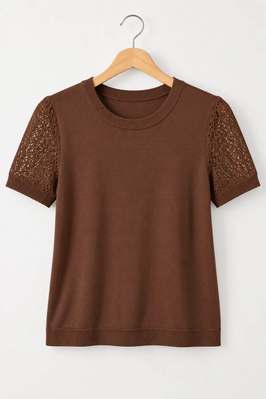 Blusa Manga Curta Modal Renda Efeito Crochê Jordana Marrom