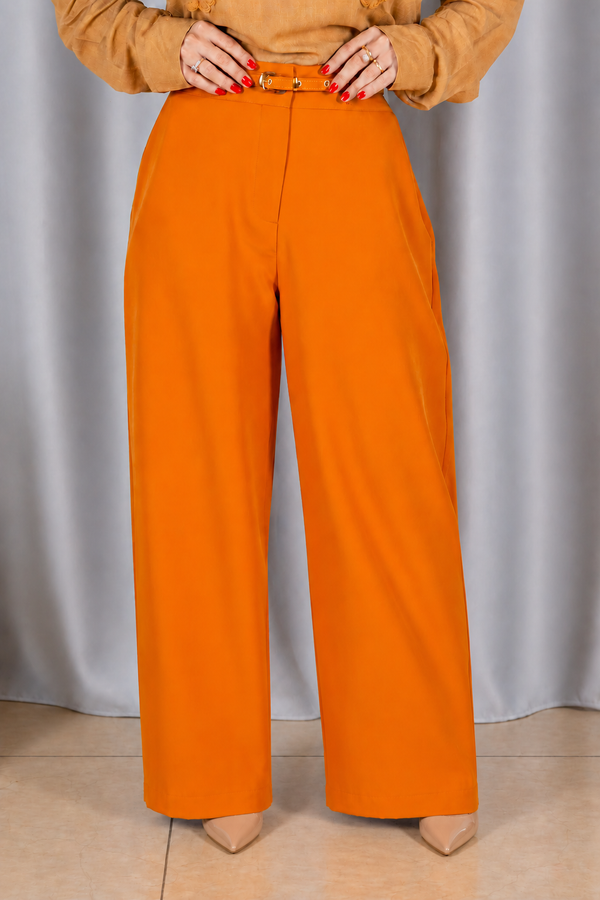 Calça Pantalona que Alonga a Silhueta Luiza Mostarda