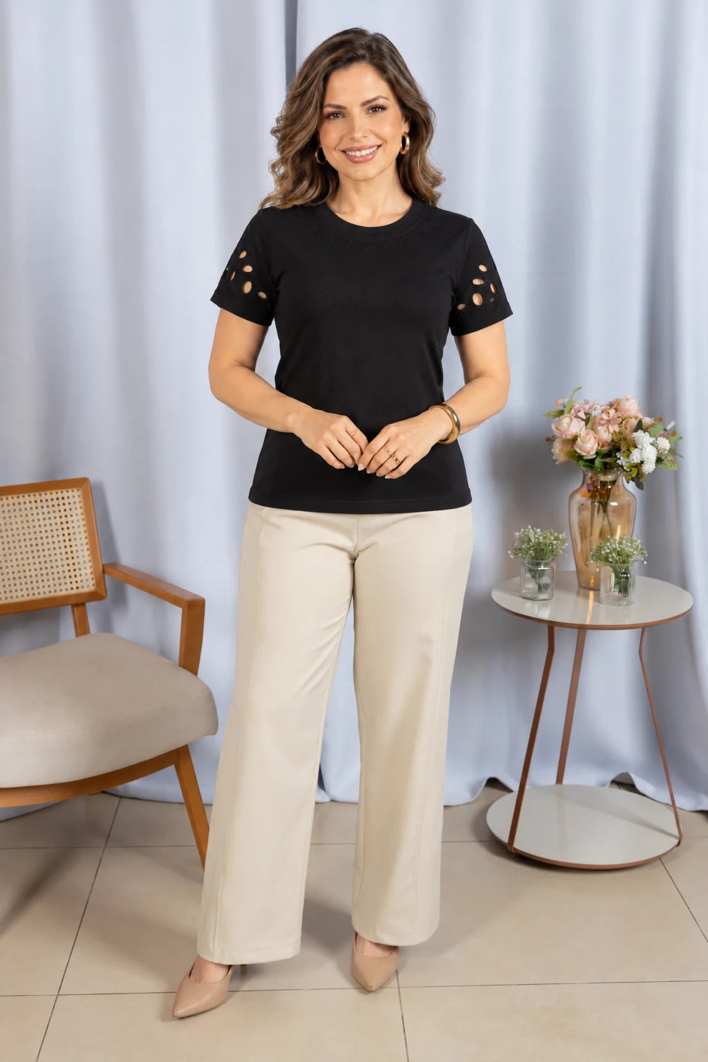 Blusa Confortável em Cotton Lycra com Manga Vazada Paula Preta - adicional 4