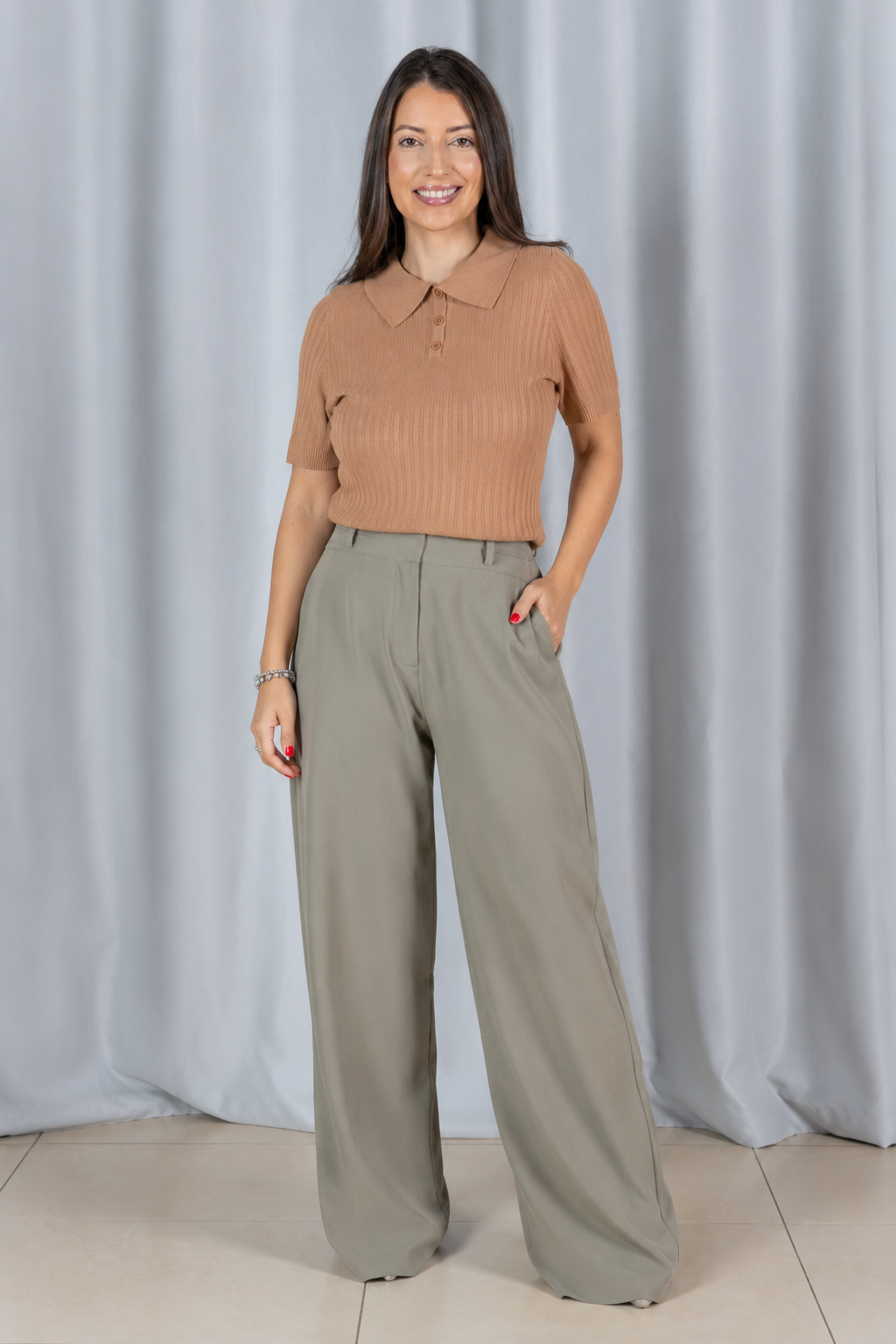 Blusa Modal Macia com Botões Julieta Bege