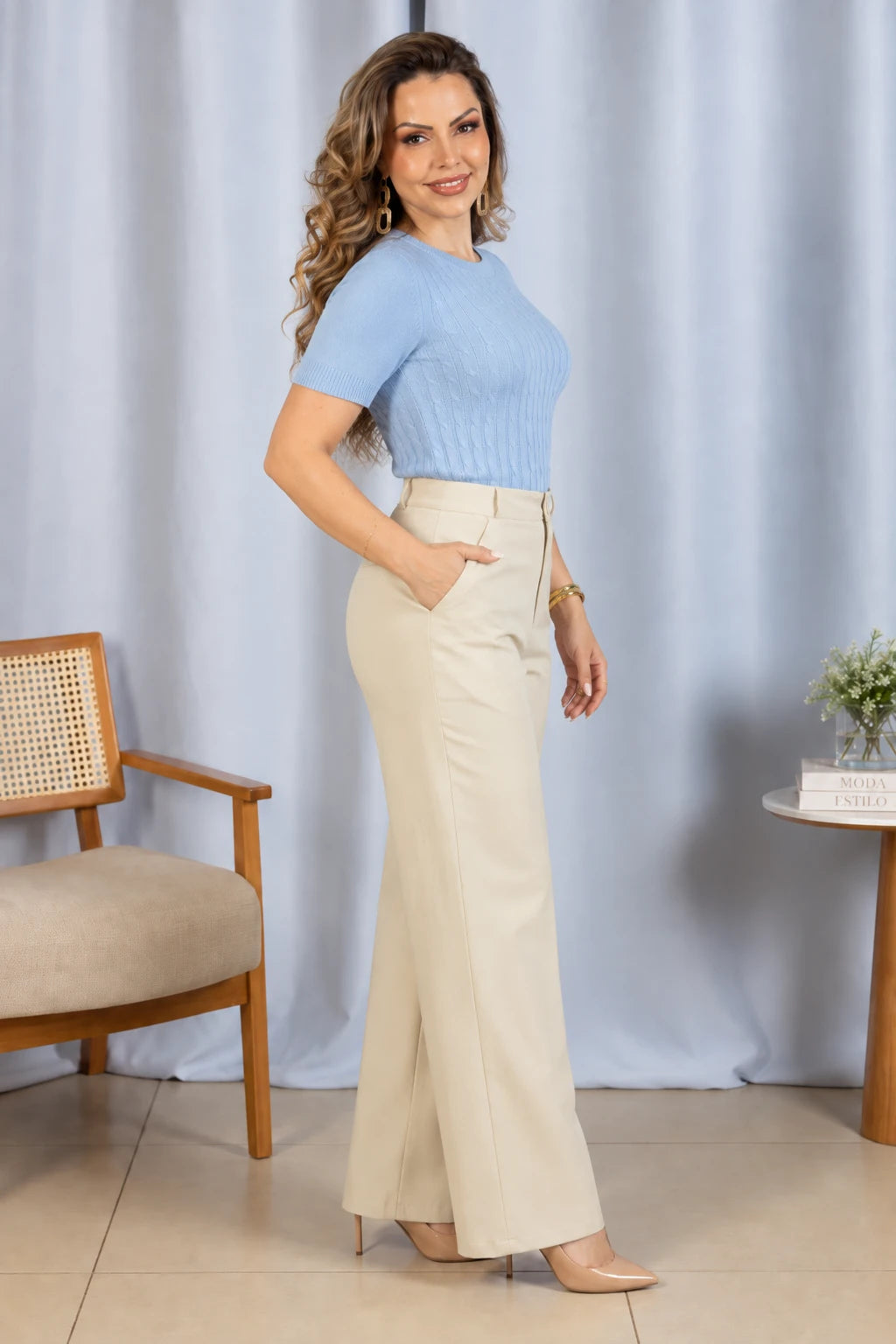 Blusa Manga Curta em Modal Canelado Tatiane Azul - detalhe