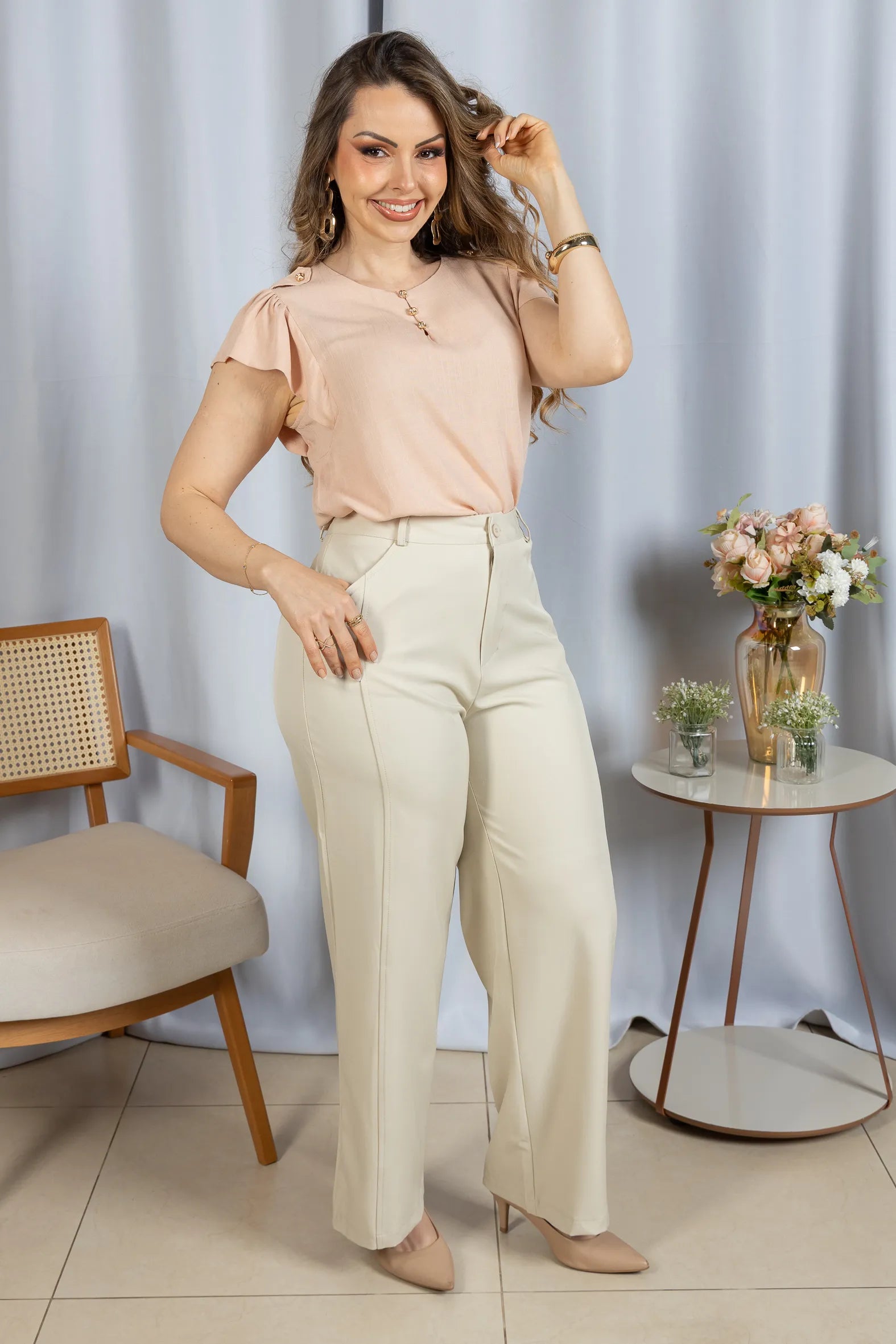 Blusa Manga Curta Em Visco-linho Detalhe Botão Neia Rosa - adicional 2