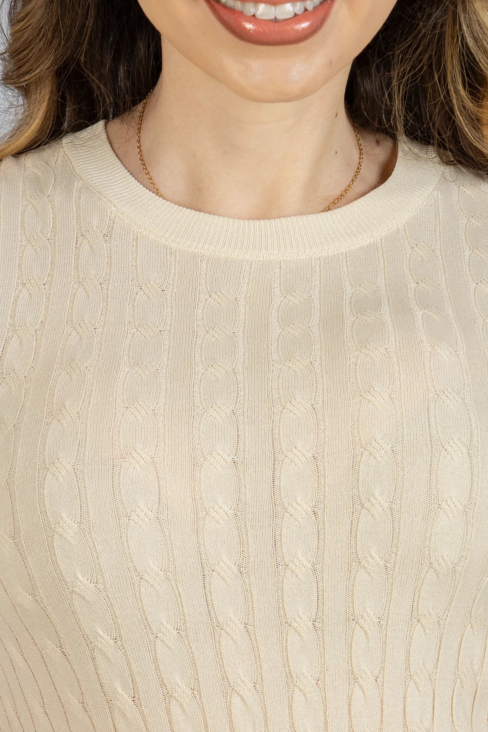 Blusa Manga Curta em Modal Canelado Tatiane Creme - costas