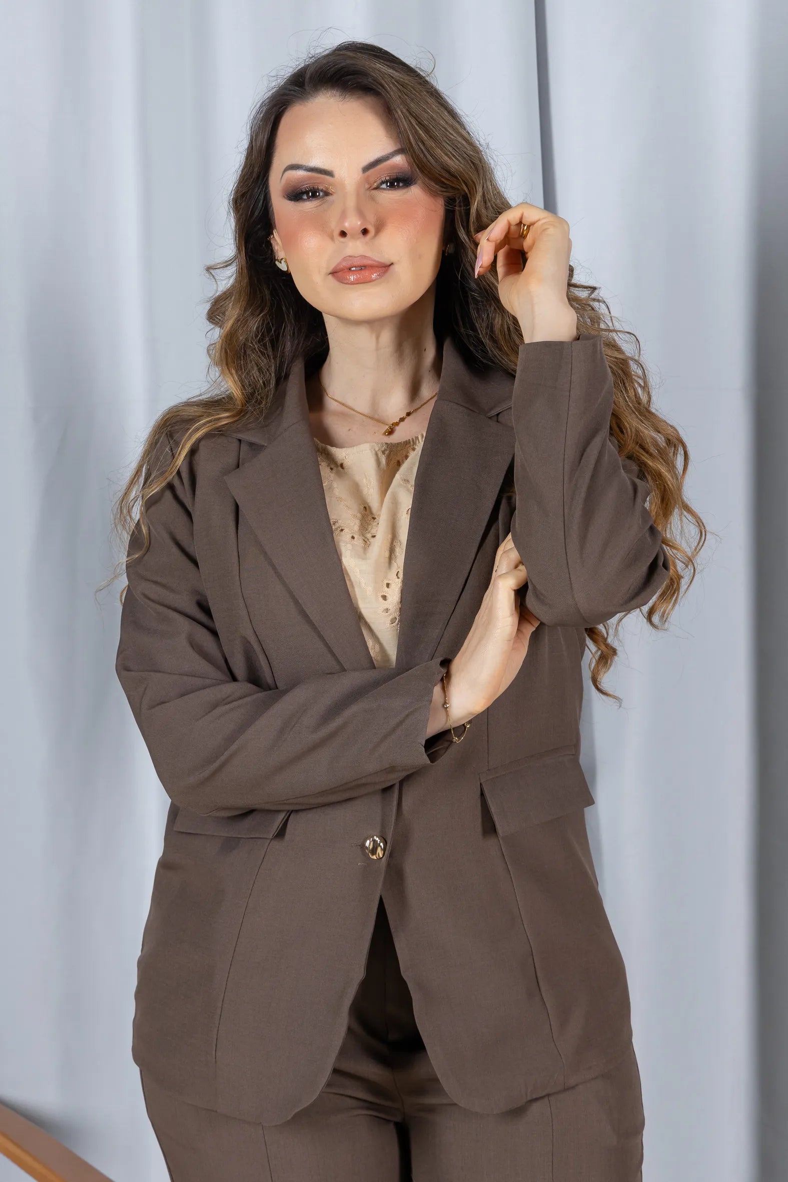 Blazer Estruturado Elegante Agatha Marrom