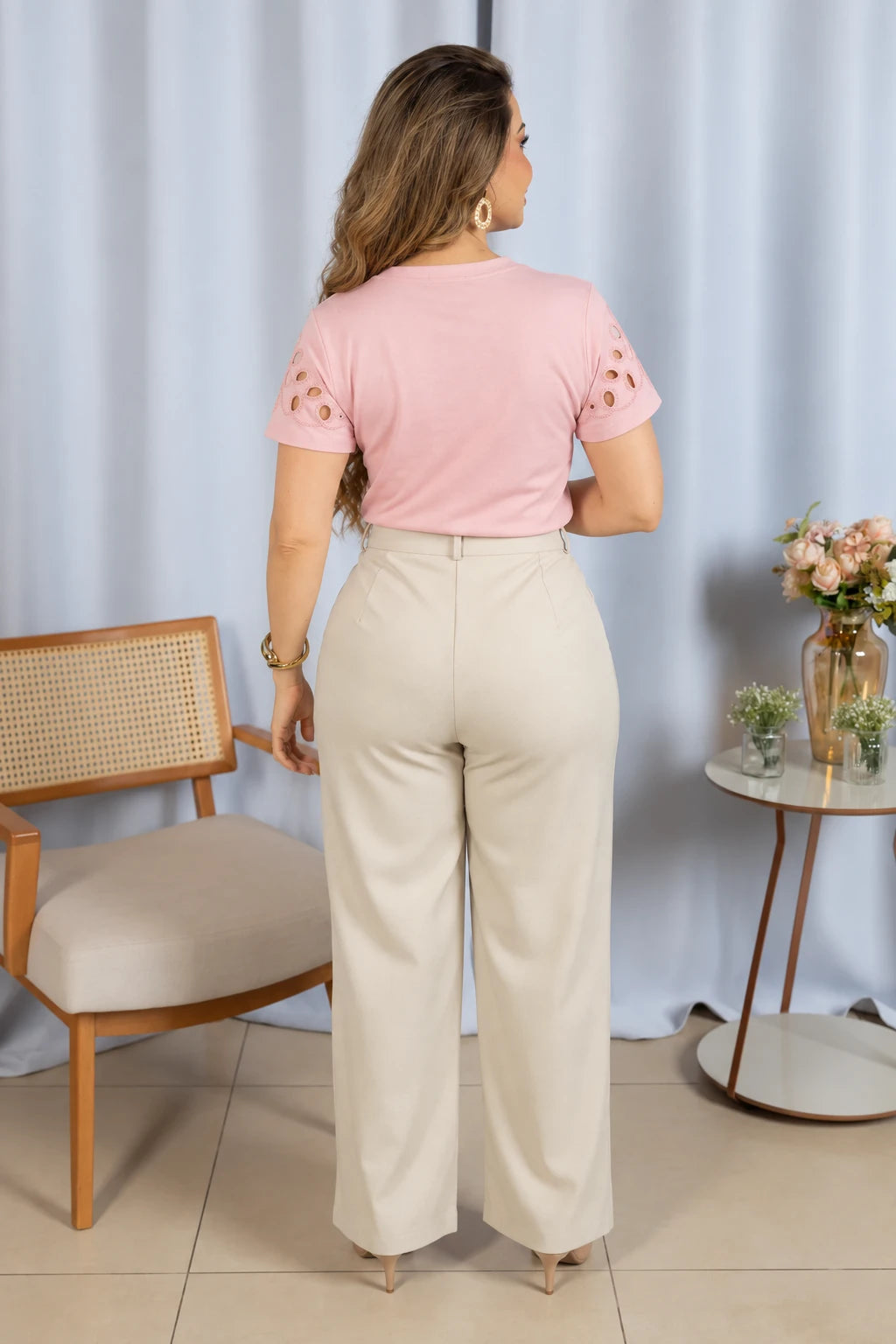 Blusa Confortável em Cotton Lycra com Manga Vazada Paula Rosa - costas