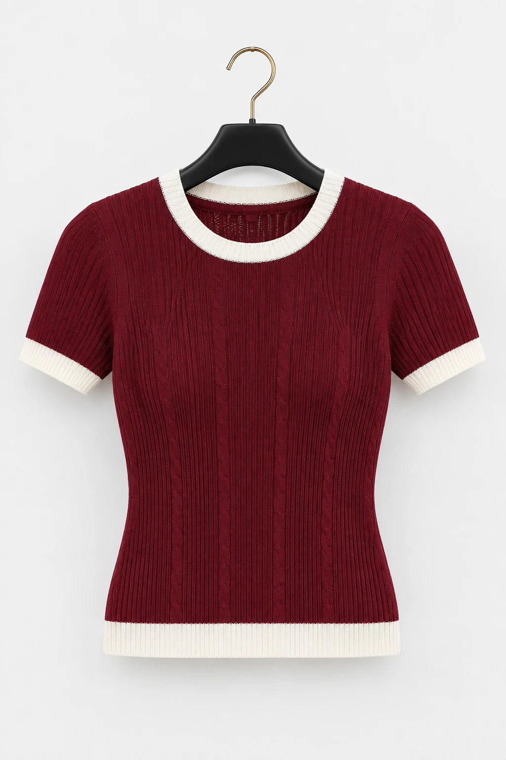 Blusa Leve com Detalhes Contrastantes Fernanda Marsala